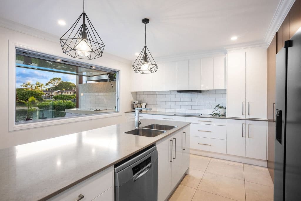 9 Rebecca Court, Broadbeach Waters QLD 4218, Broadbeach Waters - Thumbnail 6