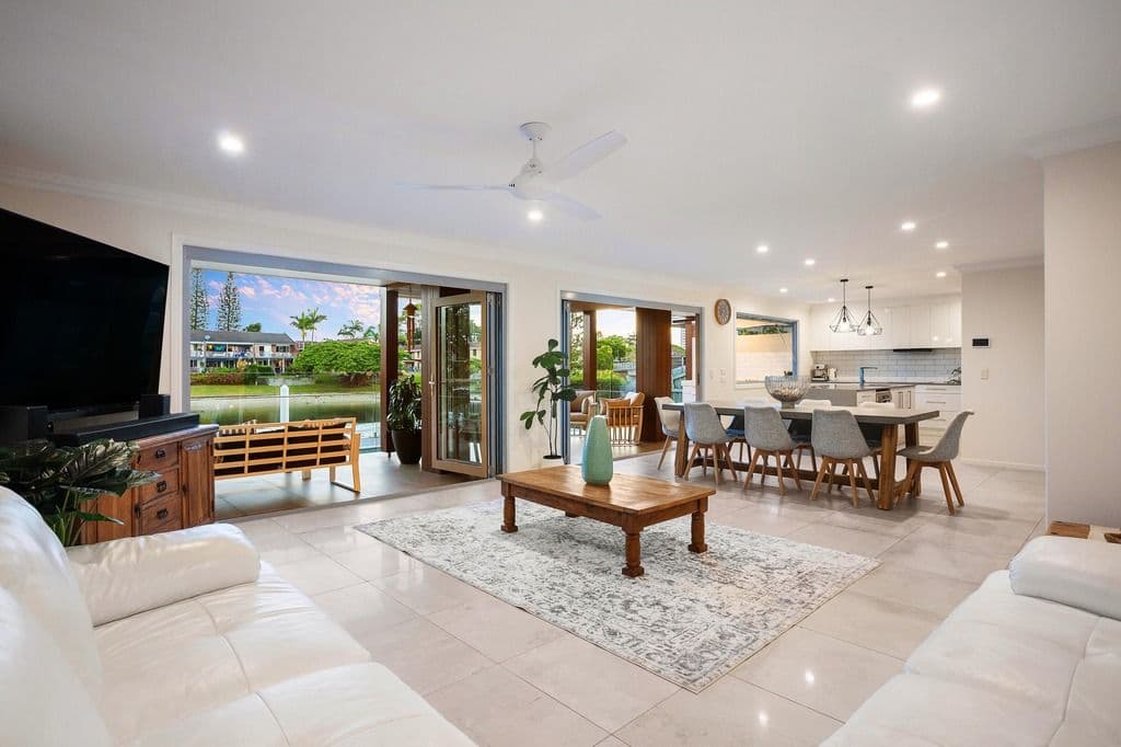 9 Rebecca Court, Broadbeach Waters QLD 4218, Broadbeach Waters - Thumbnail 8