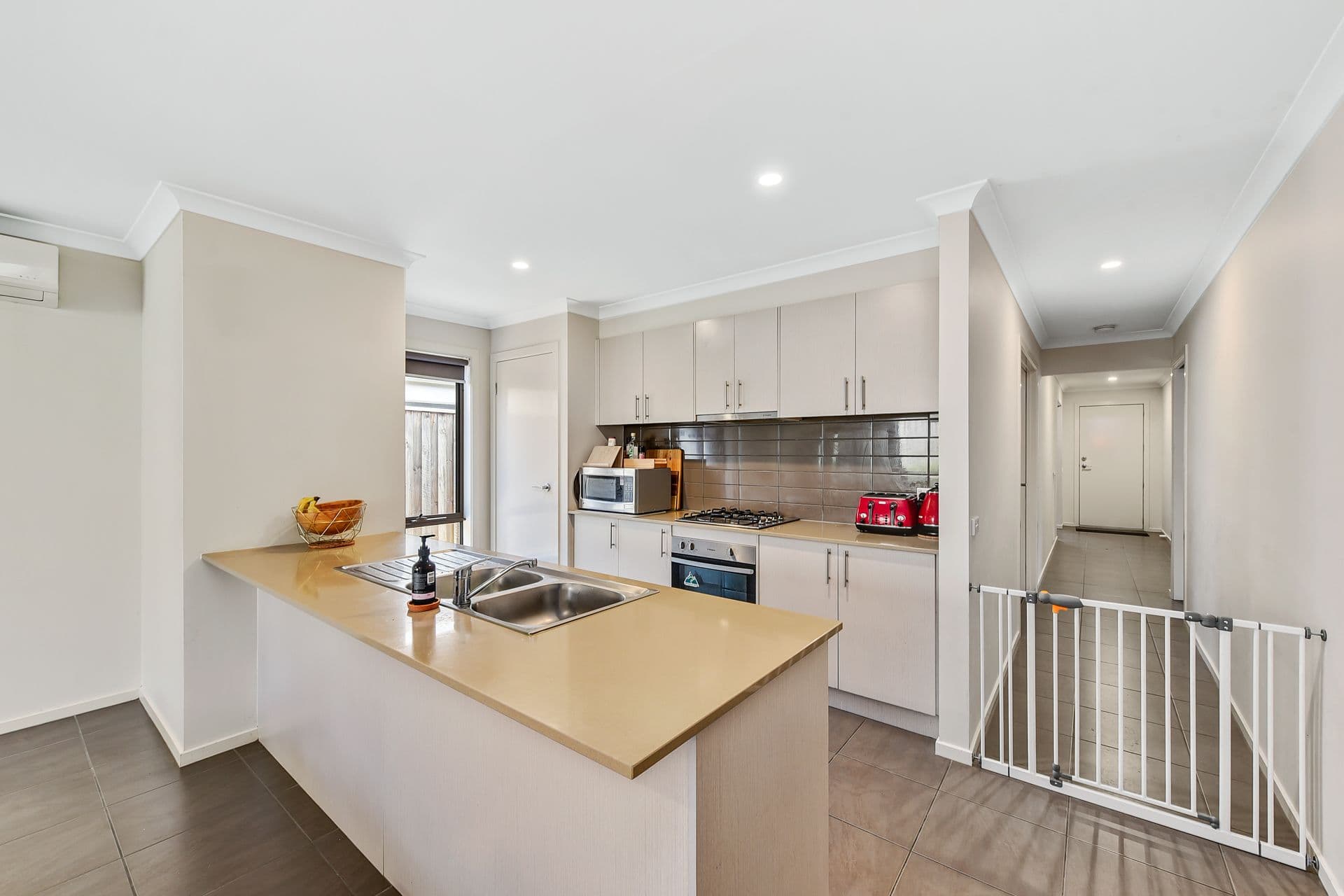6 Satsuma Avenue, Berwick VIC 3806, Berwick - Thumbnail 4