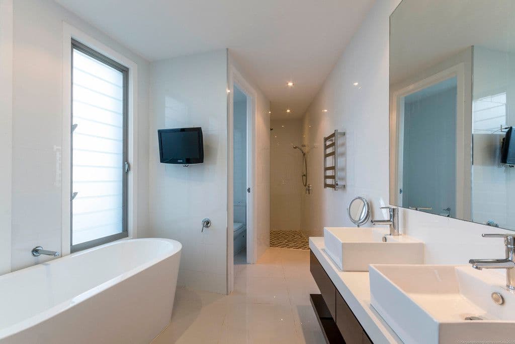 3017 Hillside Walk, Sanctuary Cove QLD 4212, Sanctuary Cove - Thumbnail 8