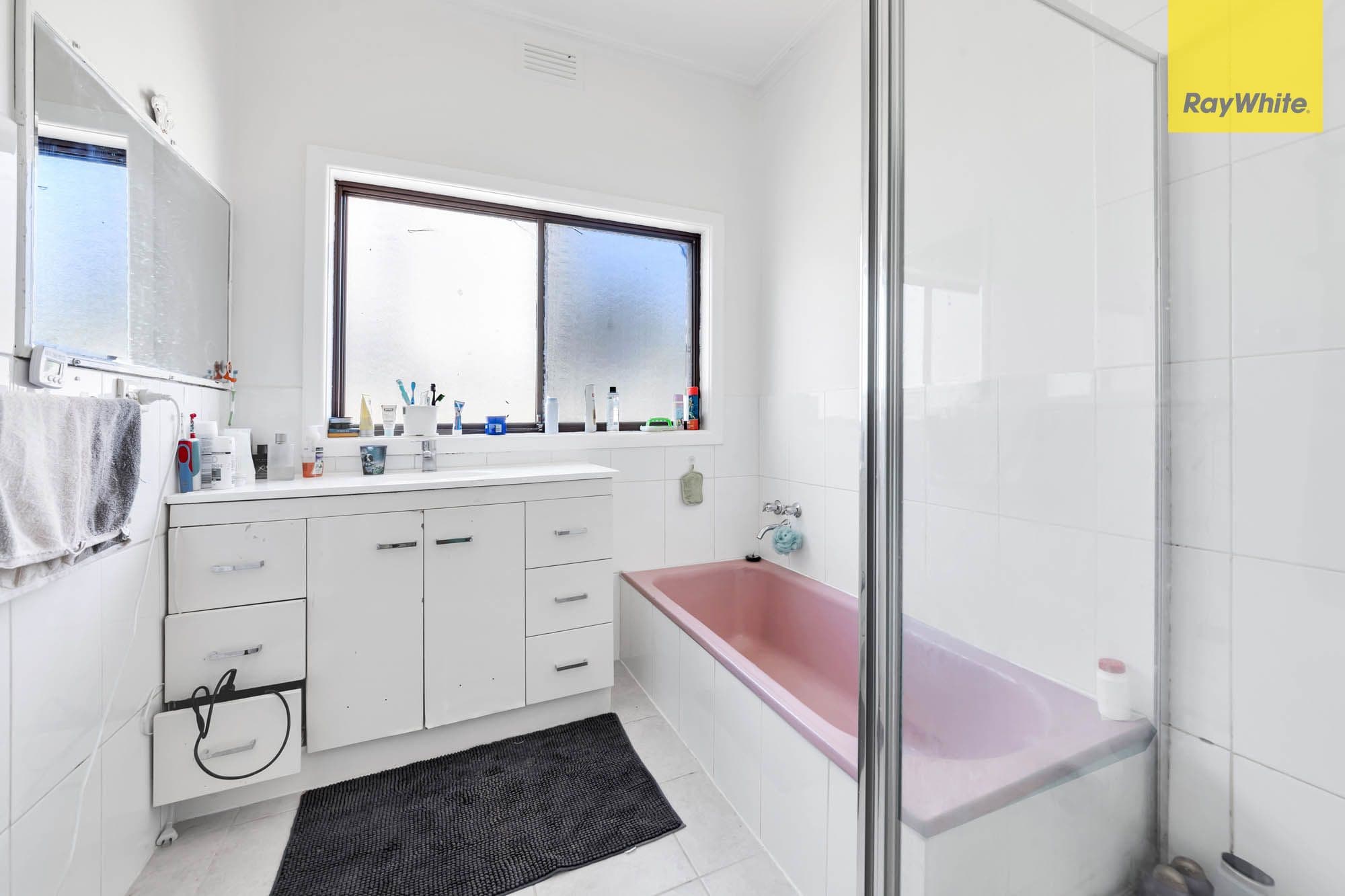 11 Vincent Avenue, St Albans VIC 3021, St Albans - Thumbnail 5