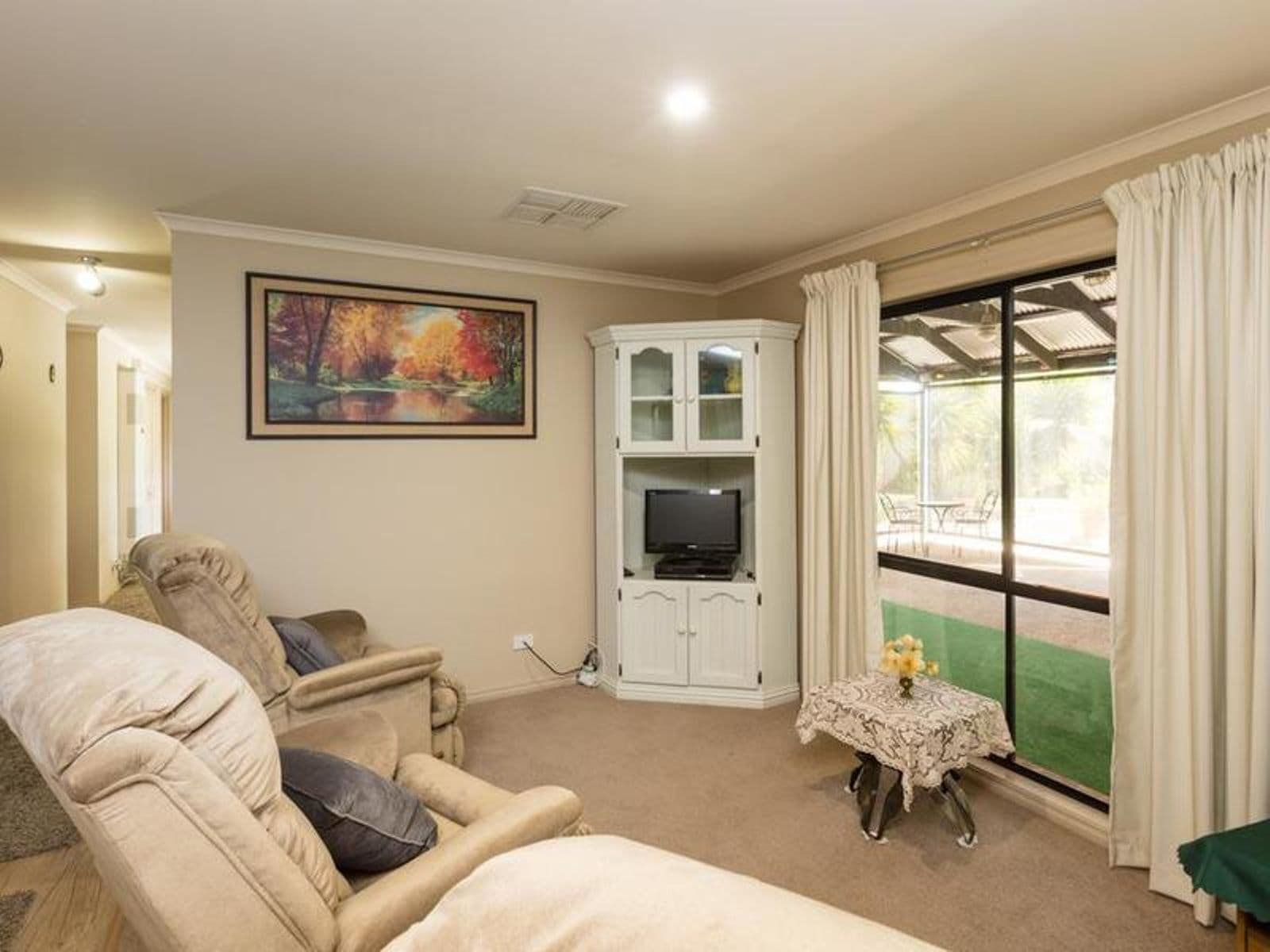 5 Orlando Court, Mildura - Thumbnail 2
