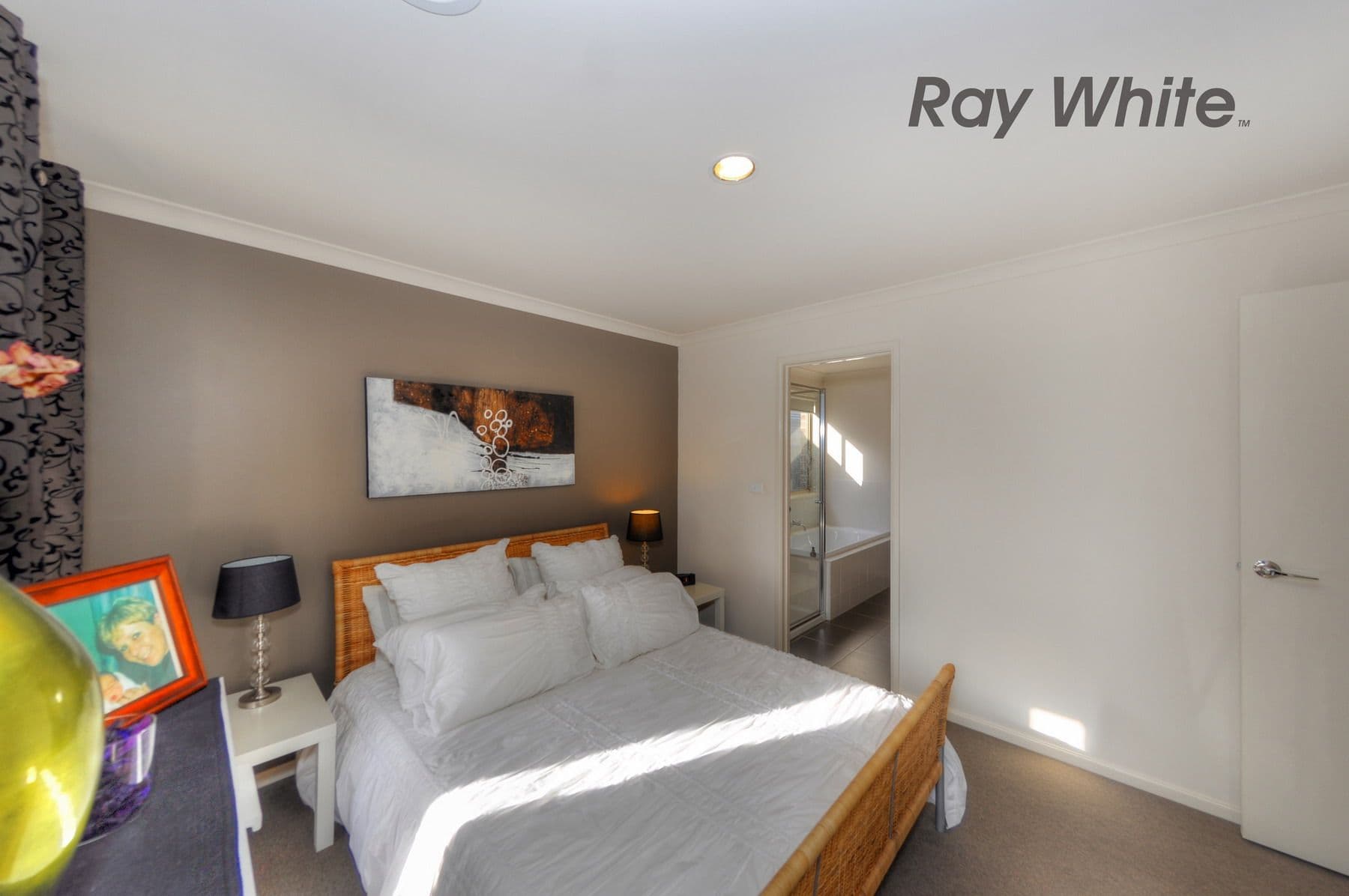3 Tanner Mews, POINT COOK VIC 3030, Point Cook - Thumbnail 2
