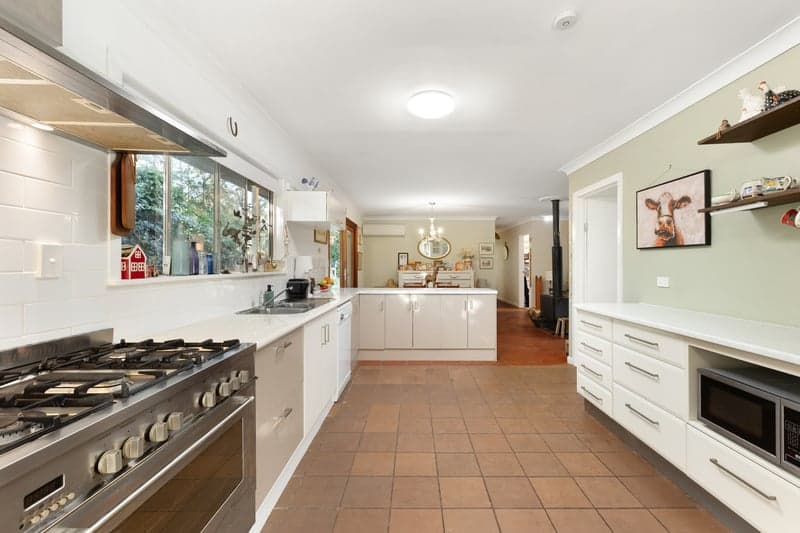 511 Mount Crosby Road, Anstead - Thumbnail 8