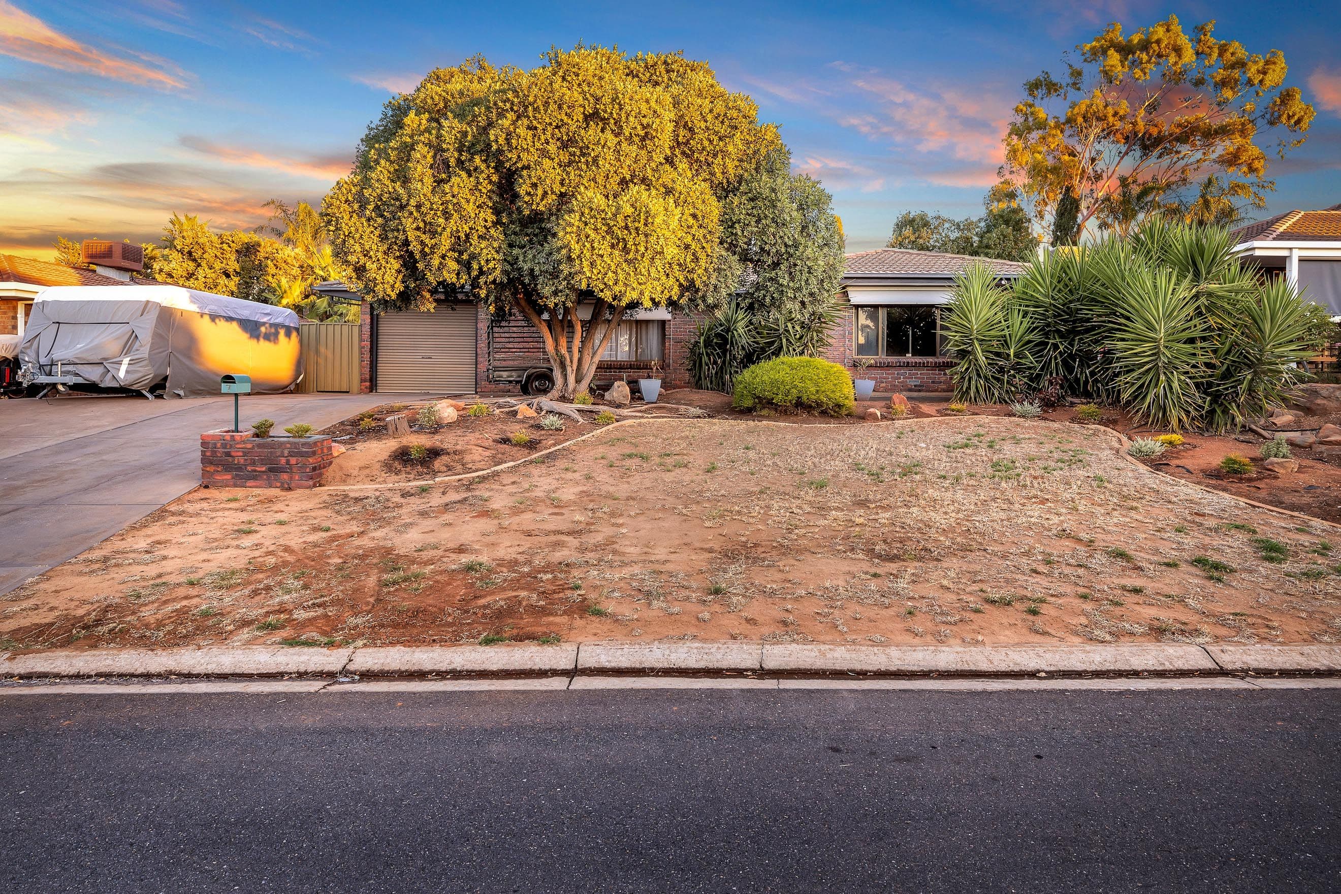 7 Karinga Avenue, Craigmore SA 5114, Craigmore - Image 1