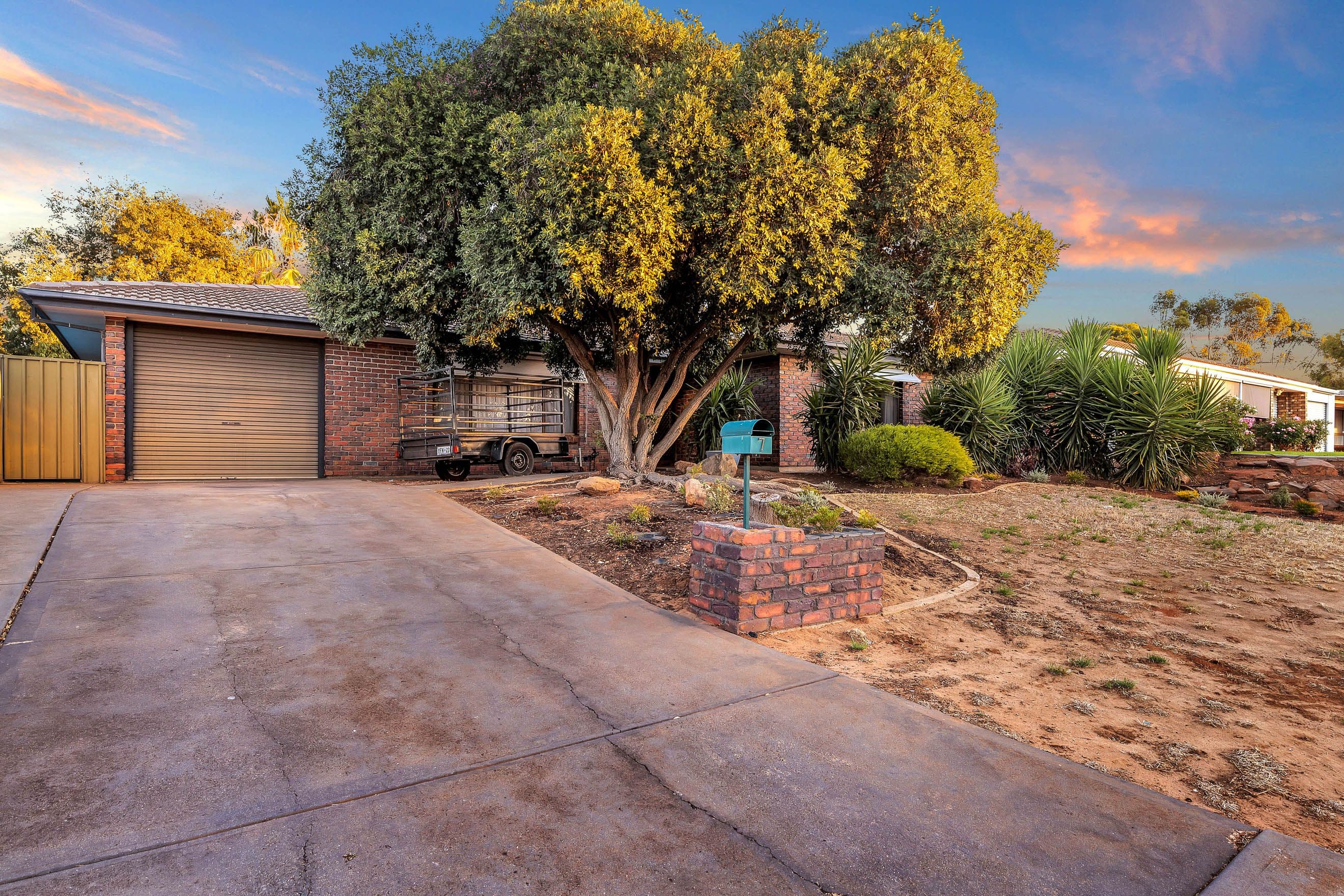 7 Karinga Avenue, Craigmore SA 5114, Craigmore - Thumbnail 3