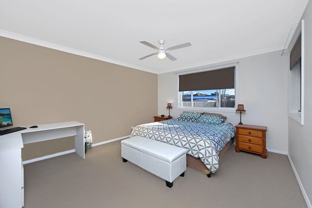 29 Kathleen White Crescent, Killarney Vale - Thumbnail 5