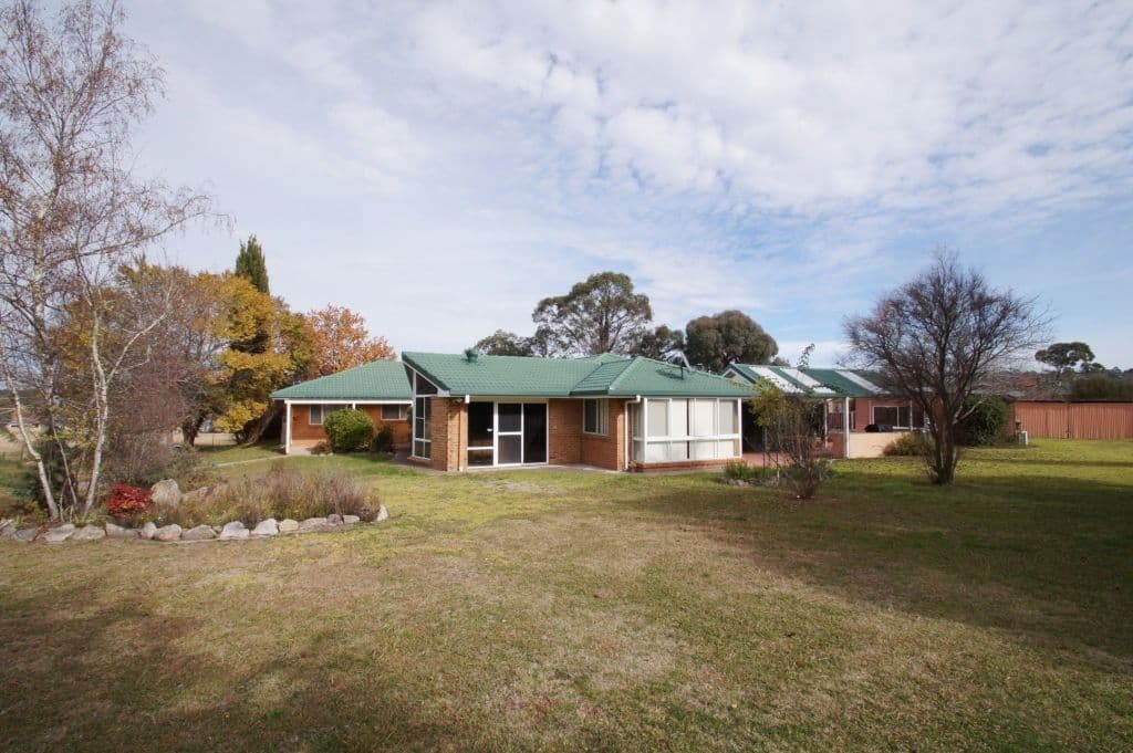 5 Erskine Street, Armidale NSW 2350, Armidale - Image 1
