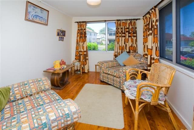 25 Iveagh Avenue, HOLLAND PARK WEST QLD 4121, Holland Park West - Thumbnail 6
