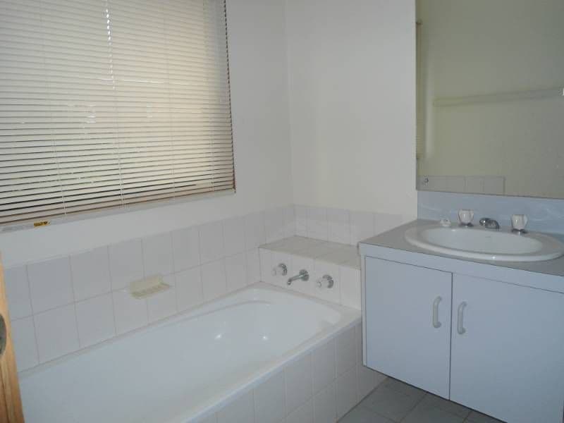 3 WESTMINSTER Court, HAMPTON PARK VIC 3976, Hampton Park - Thumbnail 6