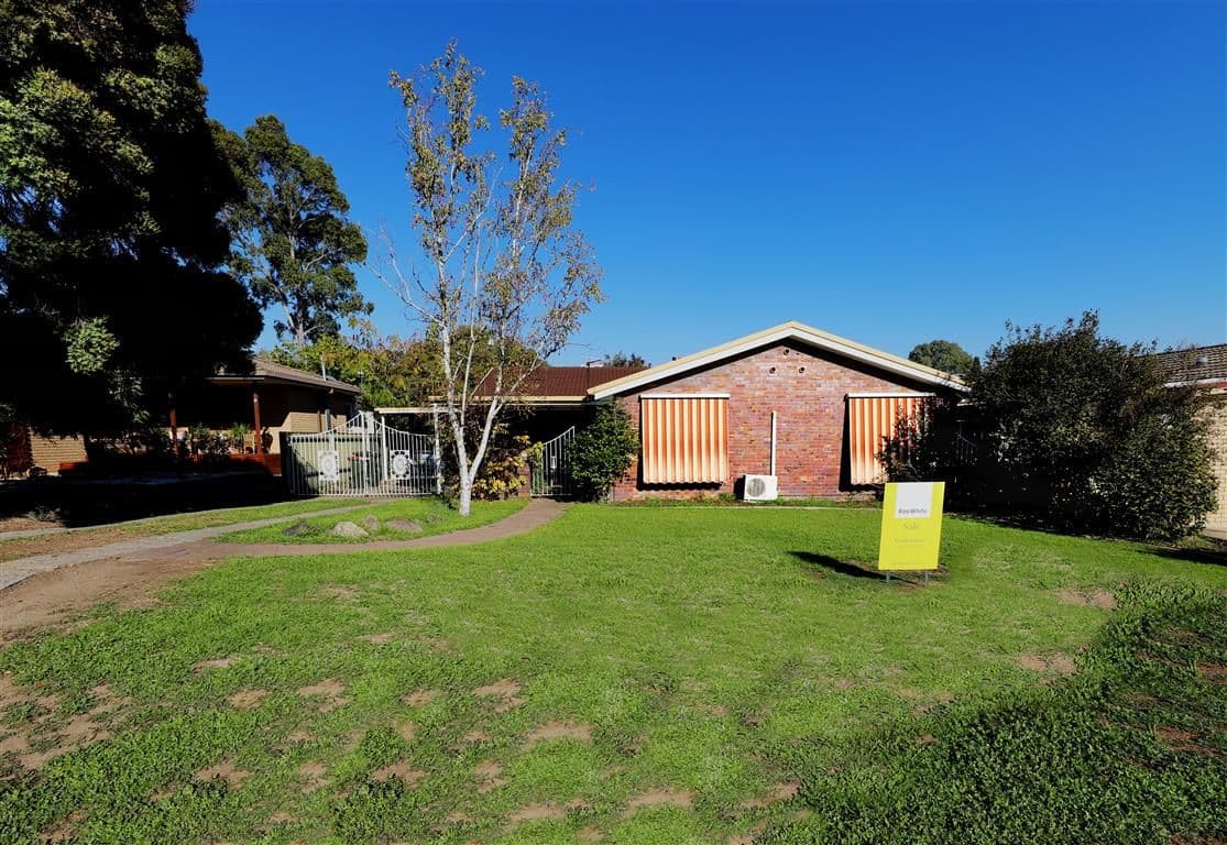 19 Gadara Place, Tumut NSW 2720, Tumut - Image 1