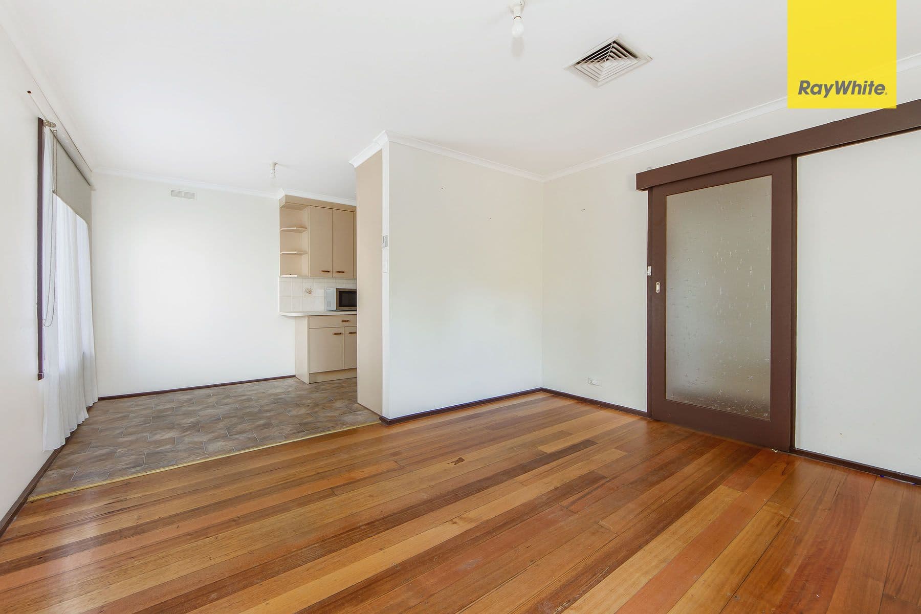 4 Helen Street, St Albans VIC 3021, St Albans - Thumbnail 3