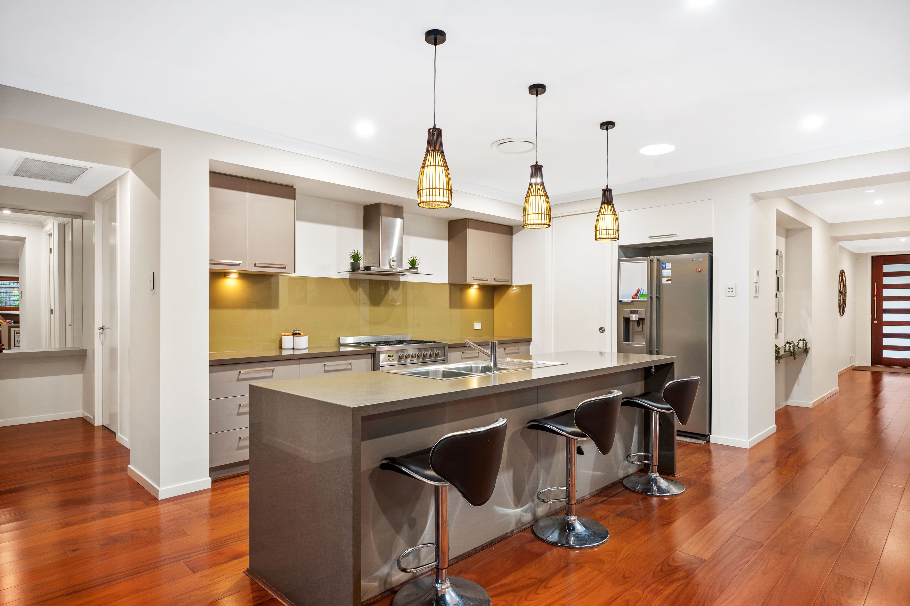 8 Trinity Crescent, Augustine Heights QLD 4300, Augustine Heights - Thumbnail 3
