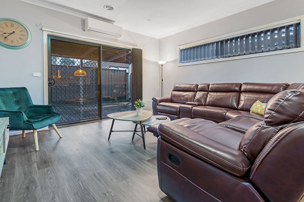 19 Woodgrove Street, Craigieburn VIC 3064, Craigieburn - Thumbnail 7