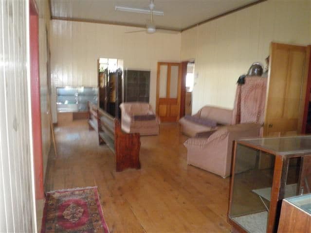 1-3 Downs Street, ROMA QLD 4455, Roma - Thumbnail 6