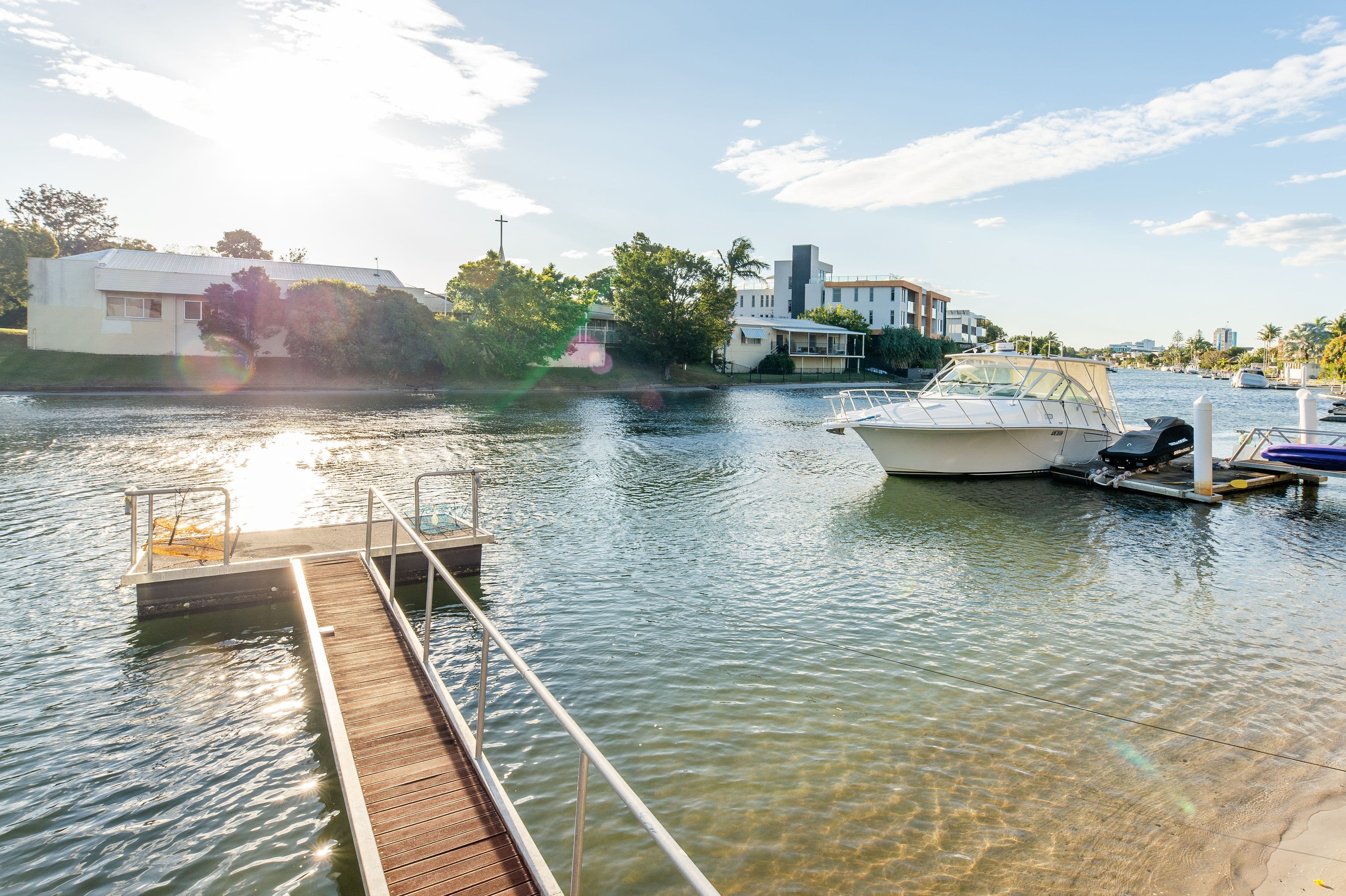 4 Gibraltar Drive, Isle Of Capri QLD 4217, Isle Of Capri - Thumbnail 8