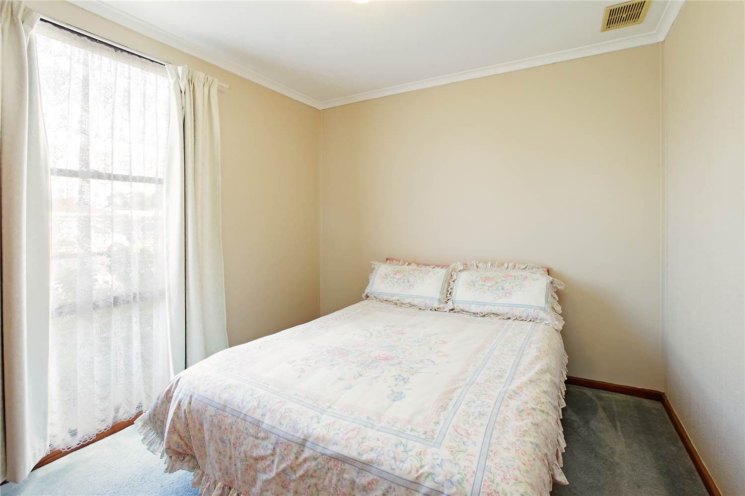 100 Fairbairn Drive, CORIO VIC 3214, Corio - Thumbnail 7