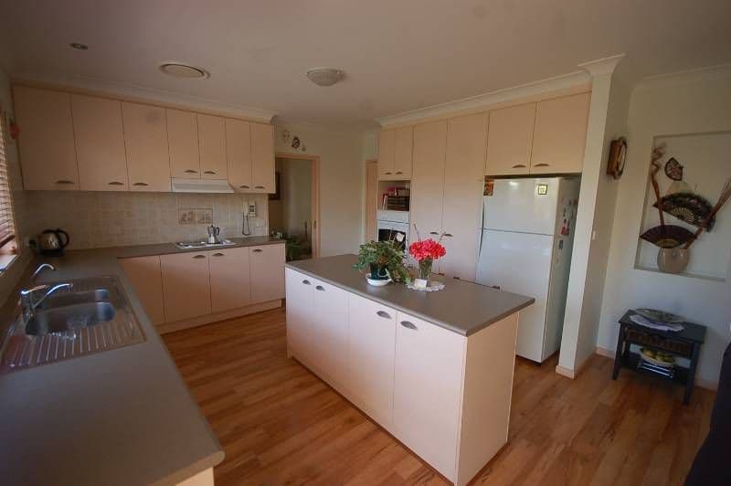 15a and 15b Gallipoli Street, Griffith NSW 2680, Griffith - Thumbnail 3