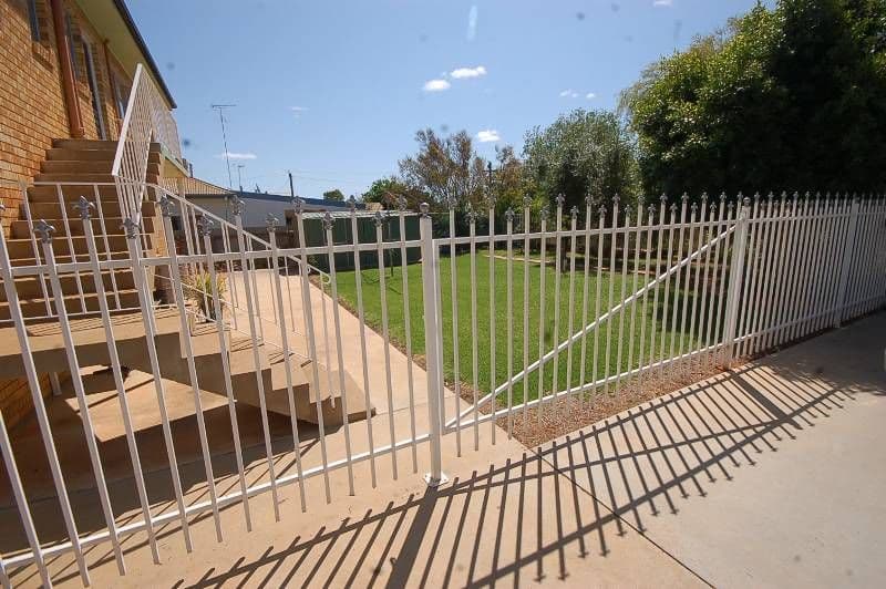 15a and 15b Gallipoli Street, Griffith NSW 2680, Griffith - Thumbnail 5