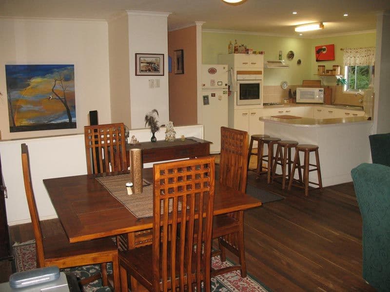 73  Spitfire Avenue, STRATHPINE QLD 4500, Strathpine - Thumbnail 2