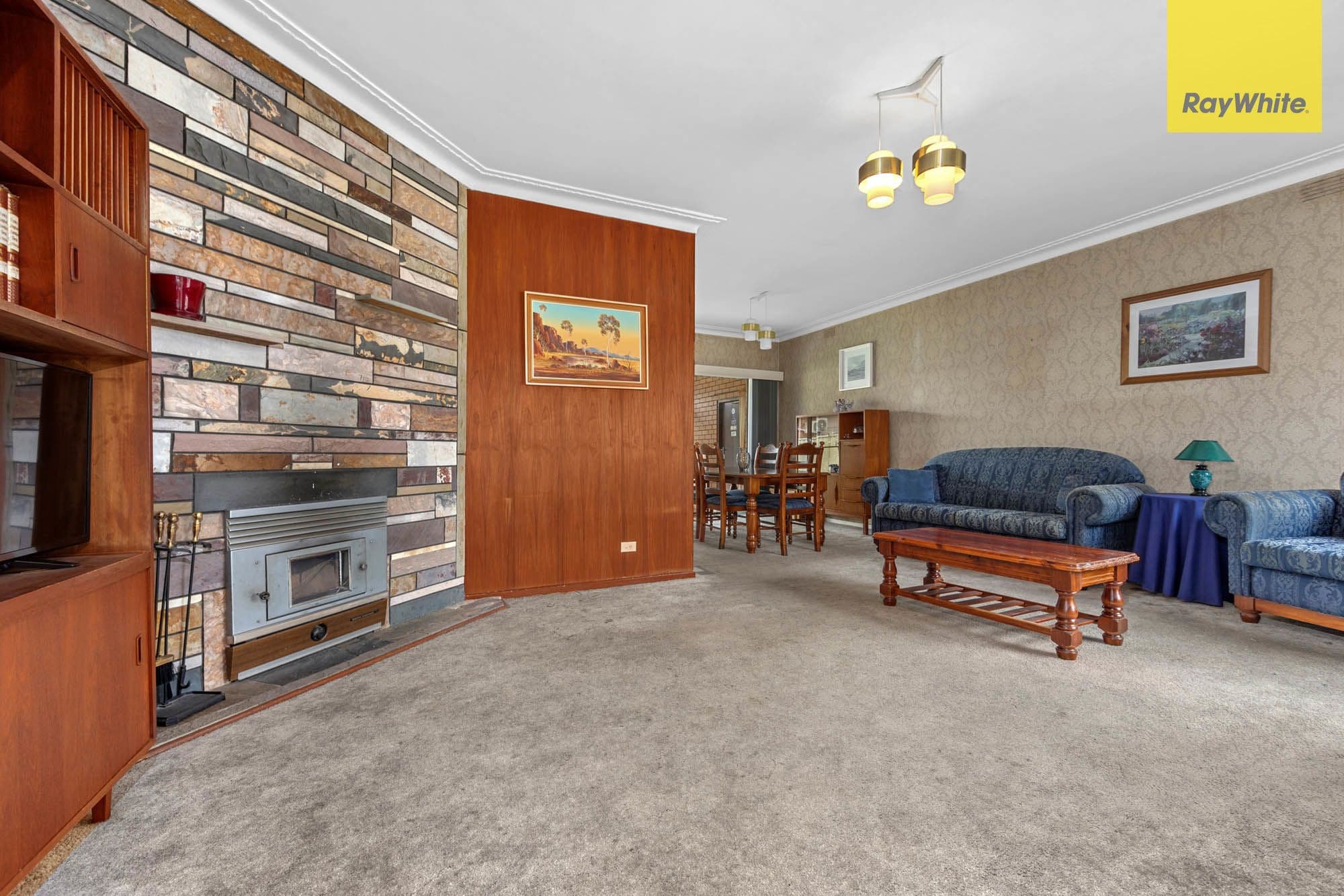 16 Clacton Street, St Albans VIC 3021, St Albans - Thumbnail 2