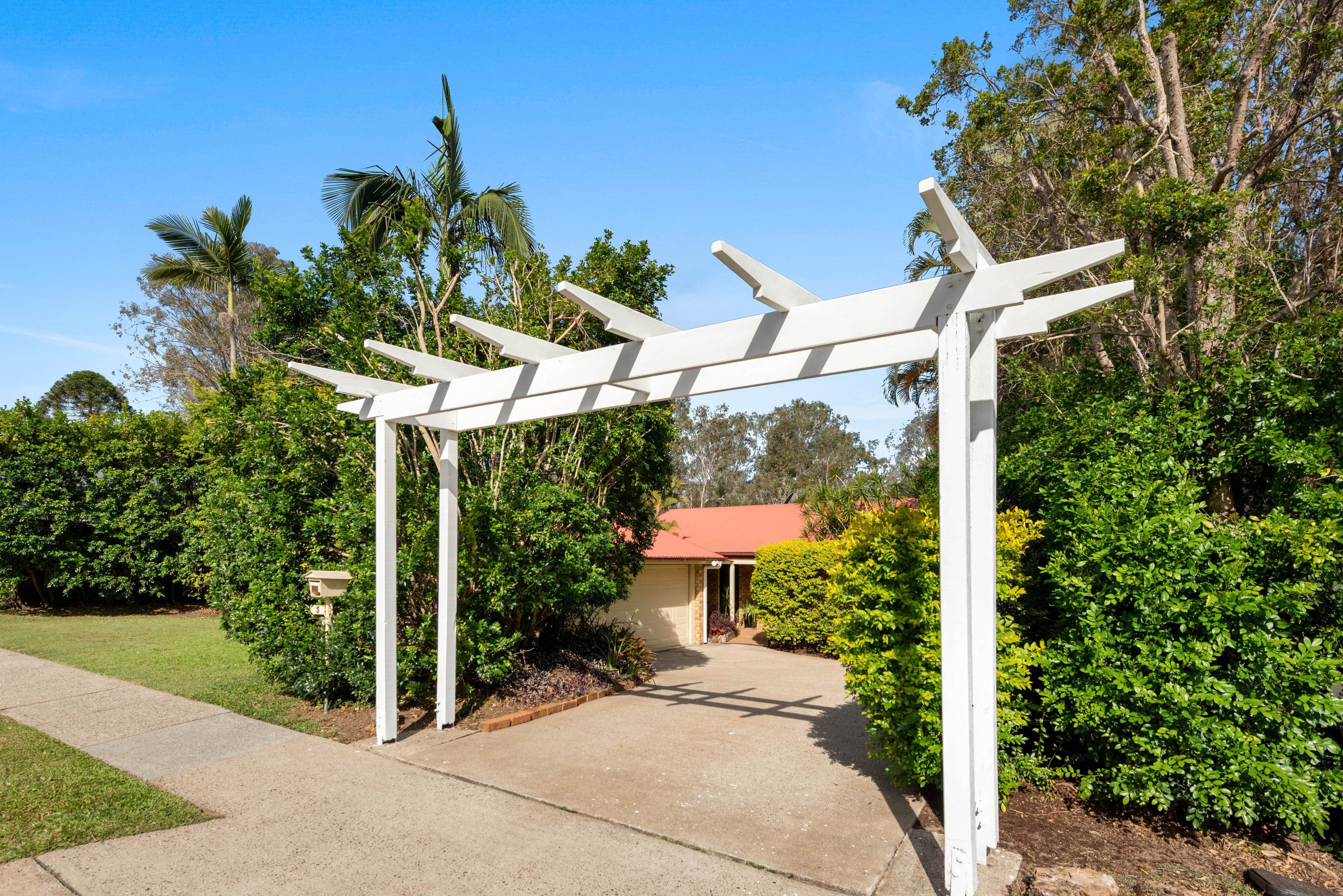 3 Olivia Drive, Carina Heights QLD 4152, Carina Heights - Thumbnail 2
