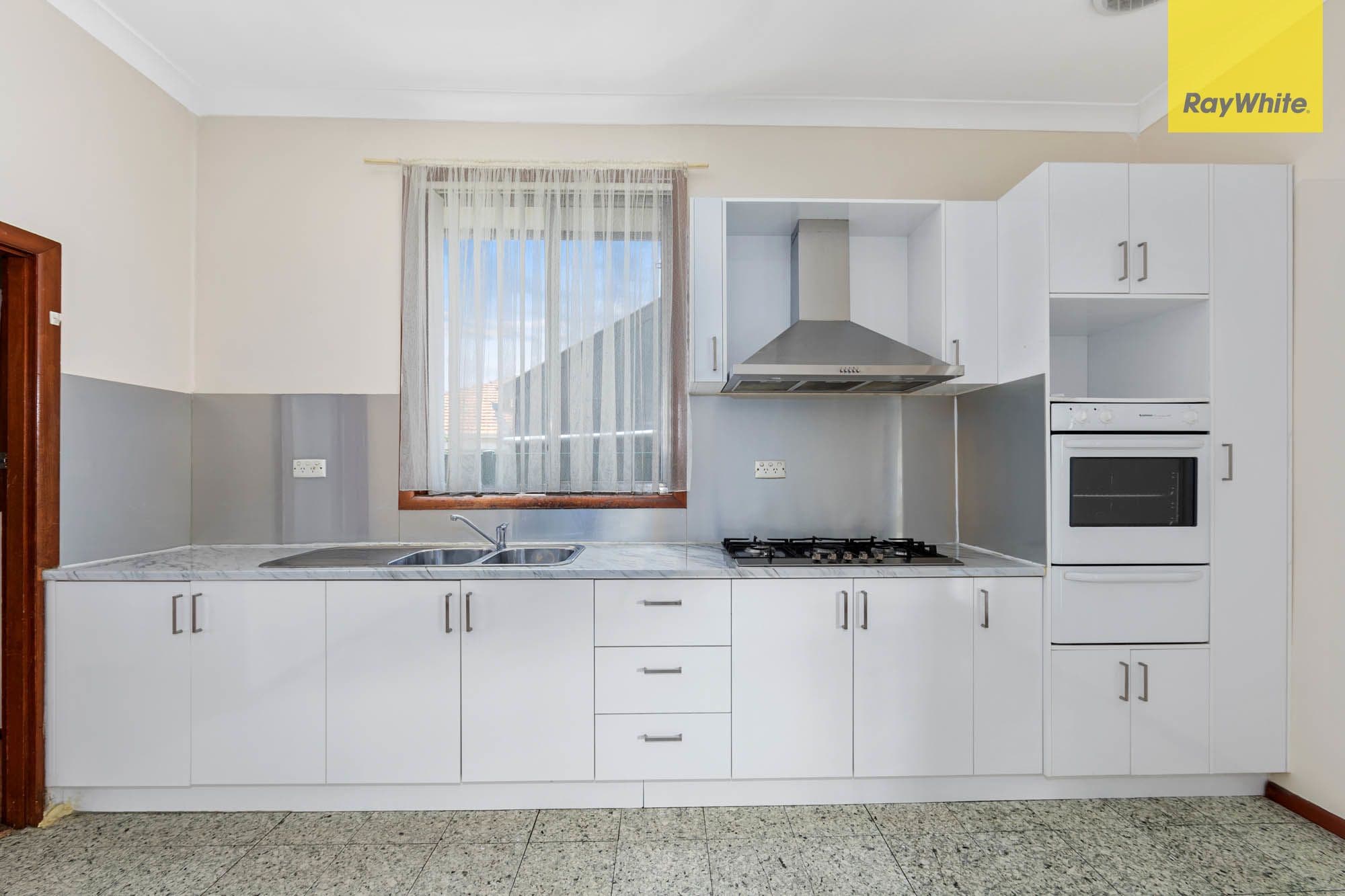 38 Victoria Crescent, St Albans VIC 3021, St Albans - Thumbnail 5