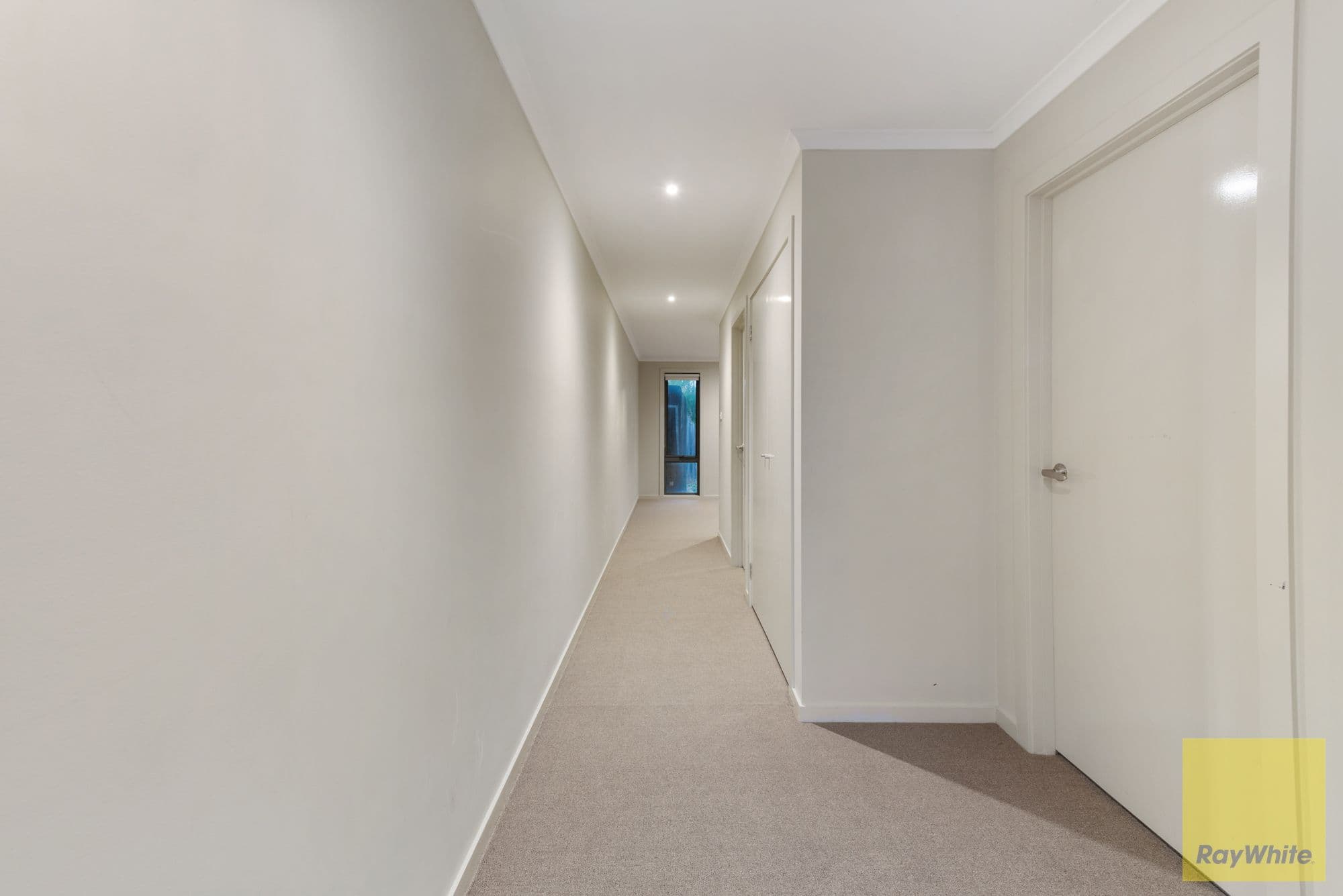 181 Riversdale Drive, Tarneit VIC 3029, Tarneit - Thumbnail 3