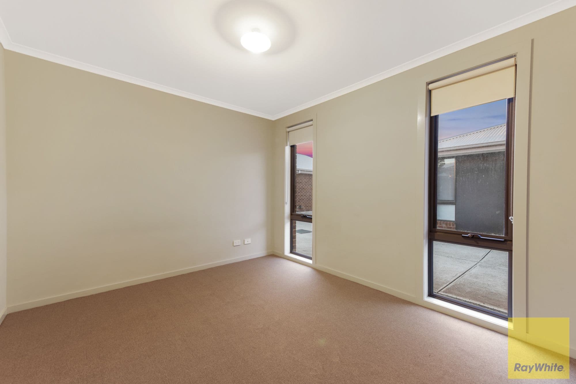 181 Riversdale Drive, Tarneit VIC 3029, Tarneit - Thumbnail 4