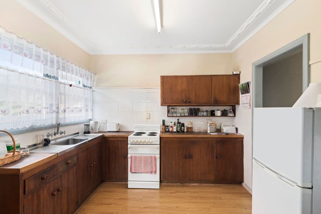 156 Duringan Street, Currumbin QLD 4223, Currumbin - Thumbnail 4