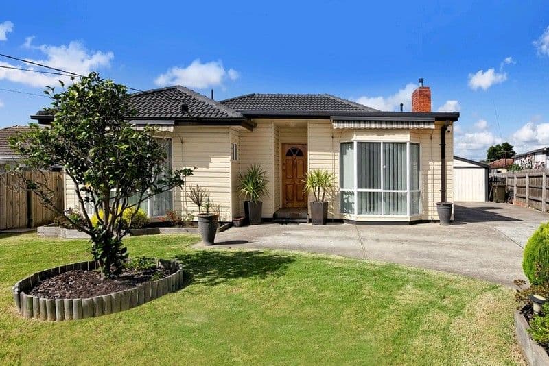 8 Michael Court, SPRINGVALE VIC 3171, Springvale - Image 1