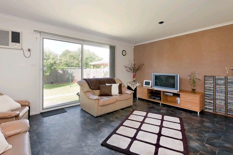 8 Michael Court, SPRINGVALE VIC 3171, Springvale - Thumbnail 7