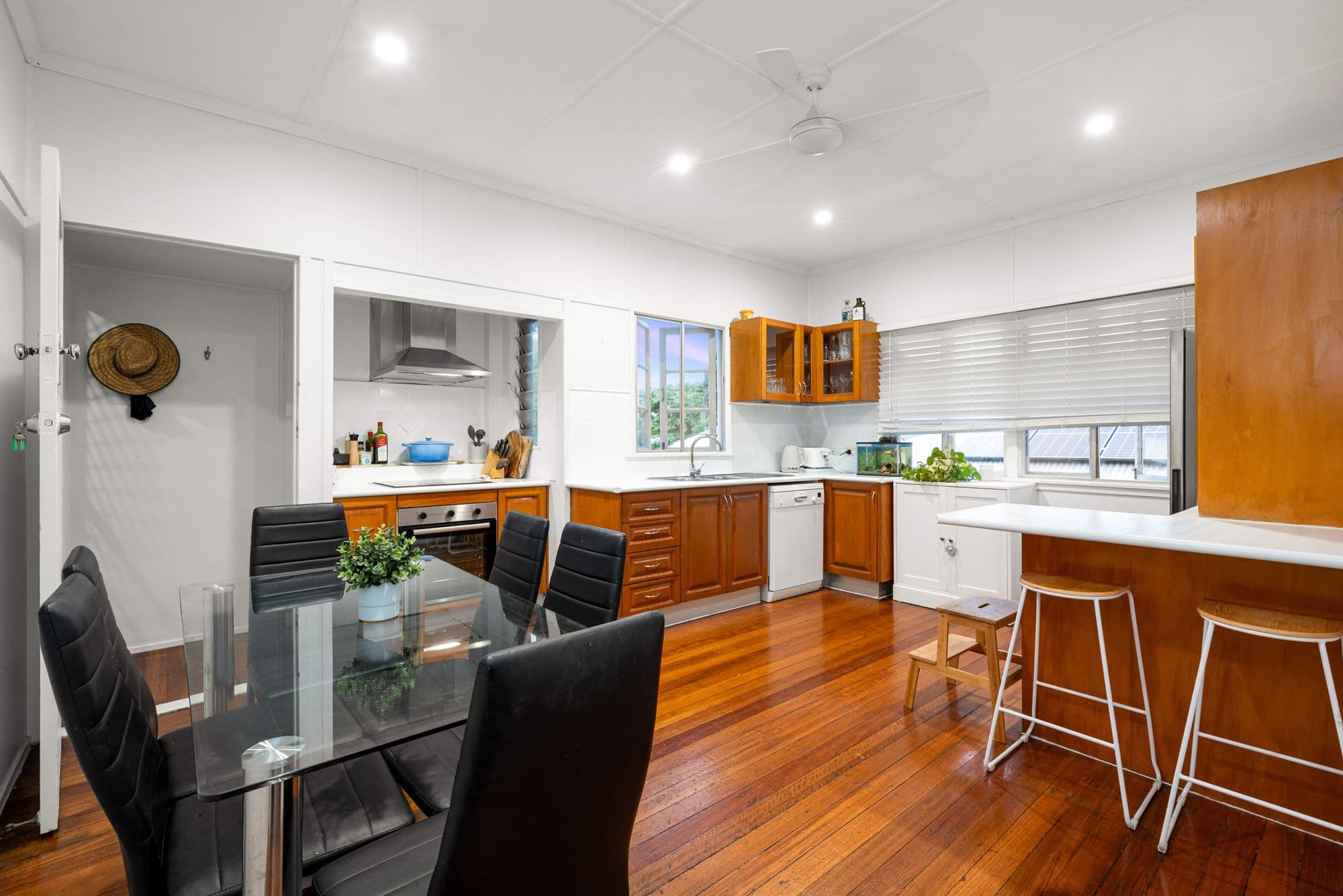 67 Foxglove Street, Mount Gravatt East QLD 4122, Mount Gravatt East - Thumbnail 4