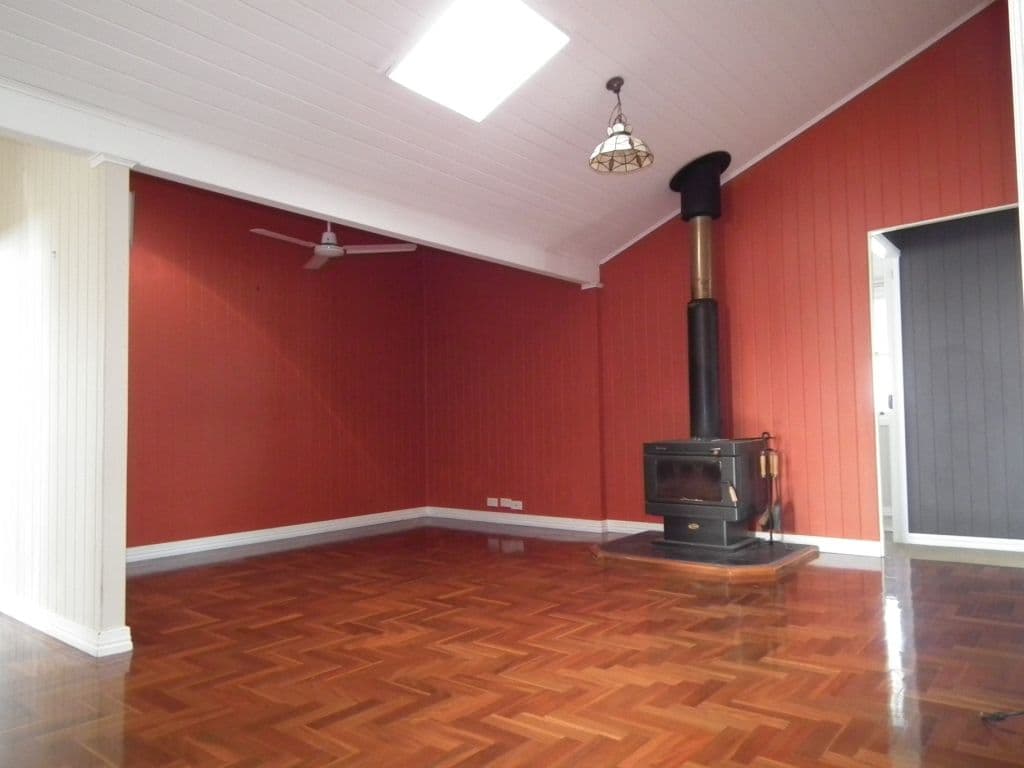9 Woodstock Street, MARYBOROUGH QLD 4650, Maryborough - Thumbnail 4