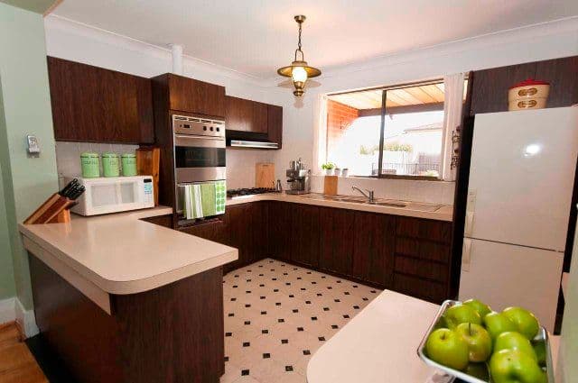 18 Ebor Avenue, MILE END SA 5031, Mile End - Thumbnail 4