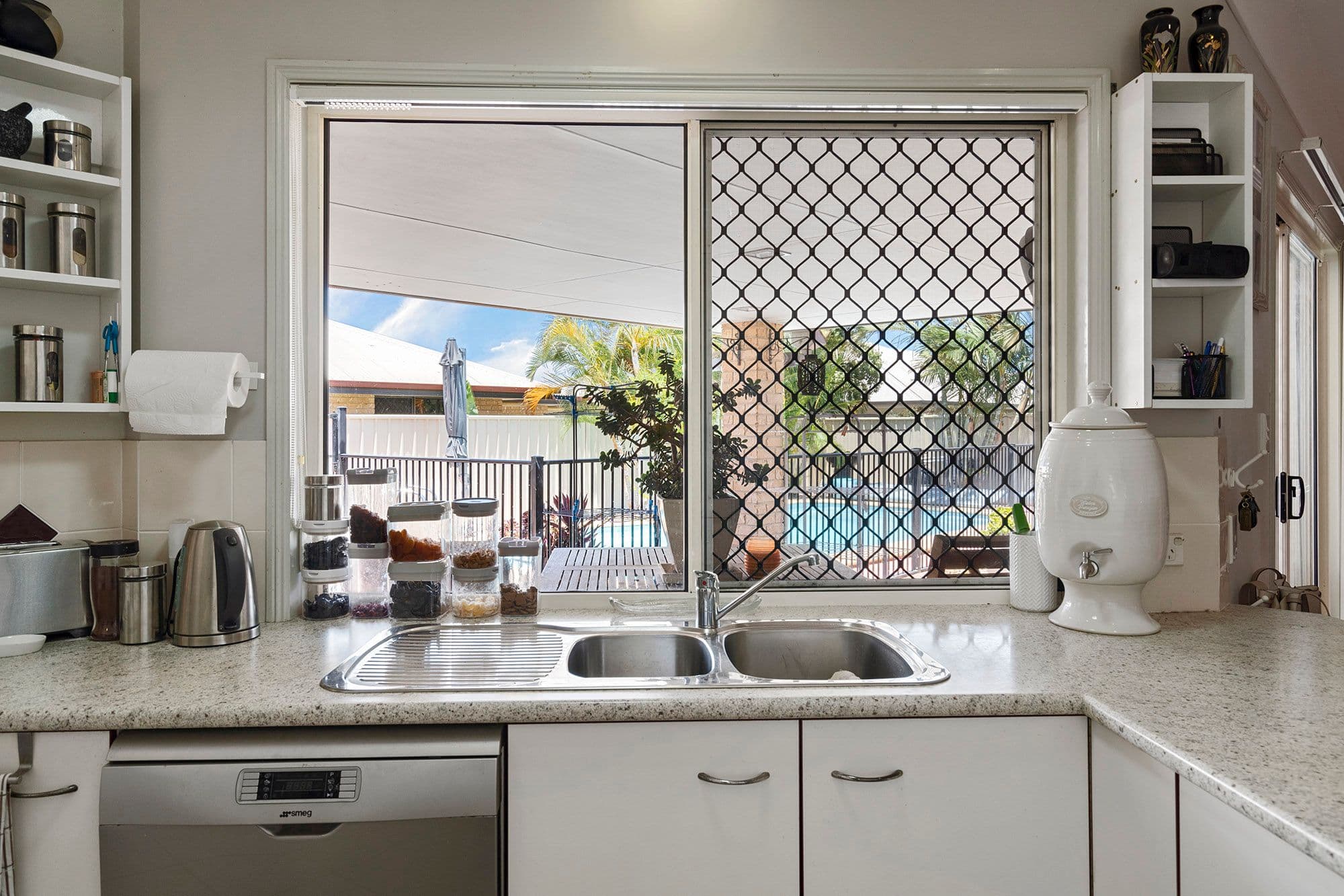 10 Alpha Avenue, Crestmead QLD 4132, Crestmead - Thumbnail 4