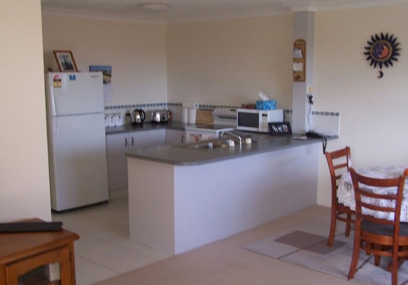 4 Clancy Court, TUGUN QLD 4224, Tugun - Thumbnail 2