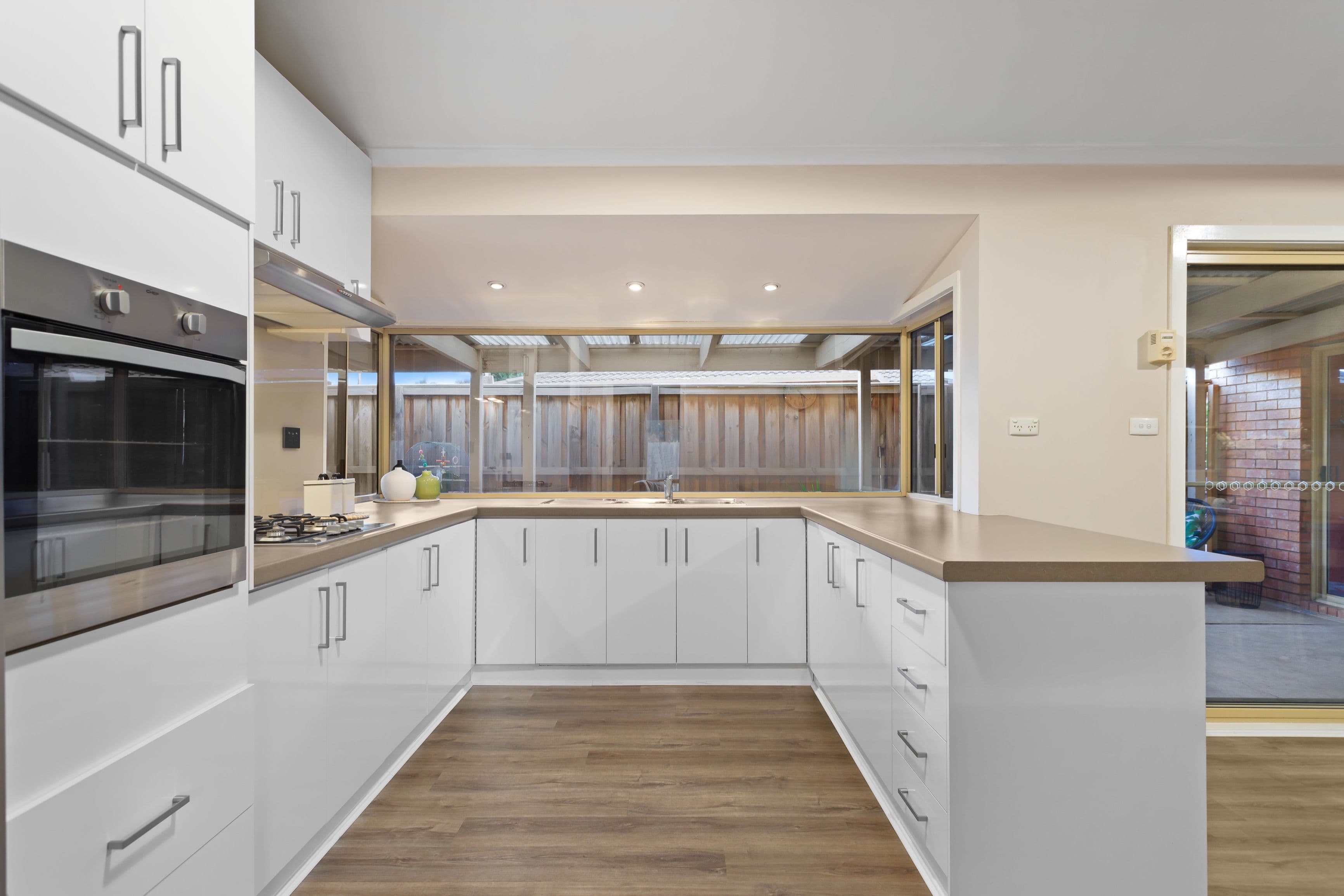 3 Bendale Court, Mill Park VIC 3082, Mill Park - Thumbnail 8
