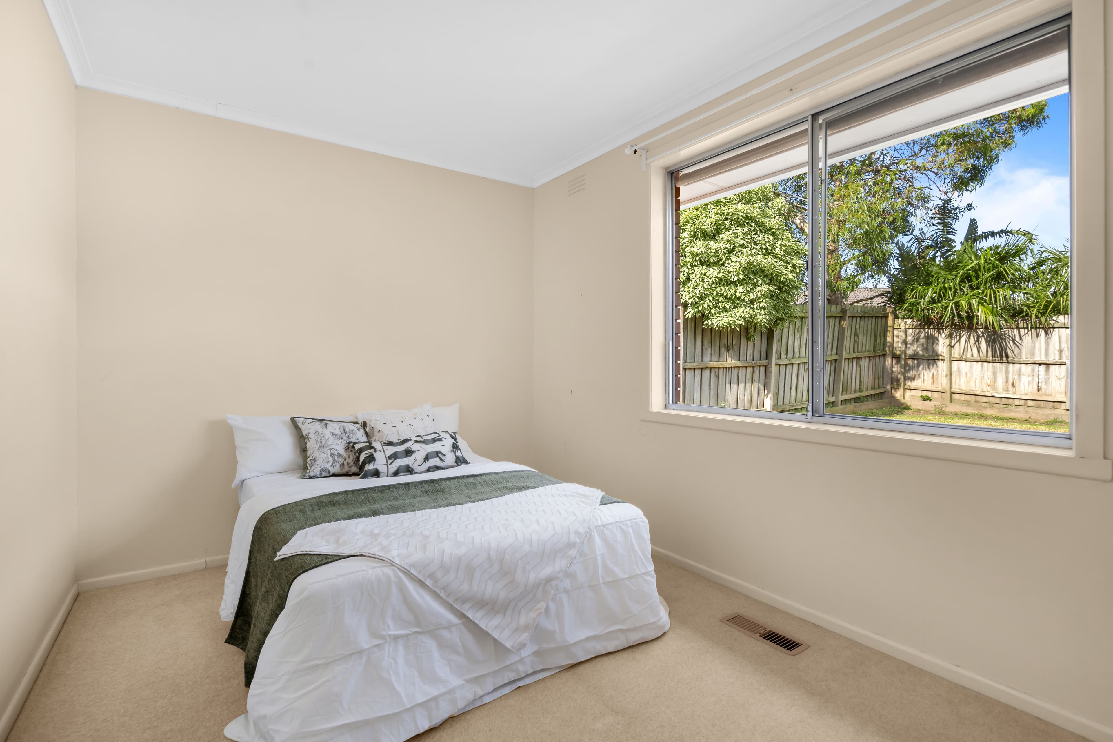 16 Otira Road, Knoxfield VIC 3180, Knoxfield - Thumbnail 5