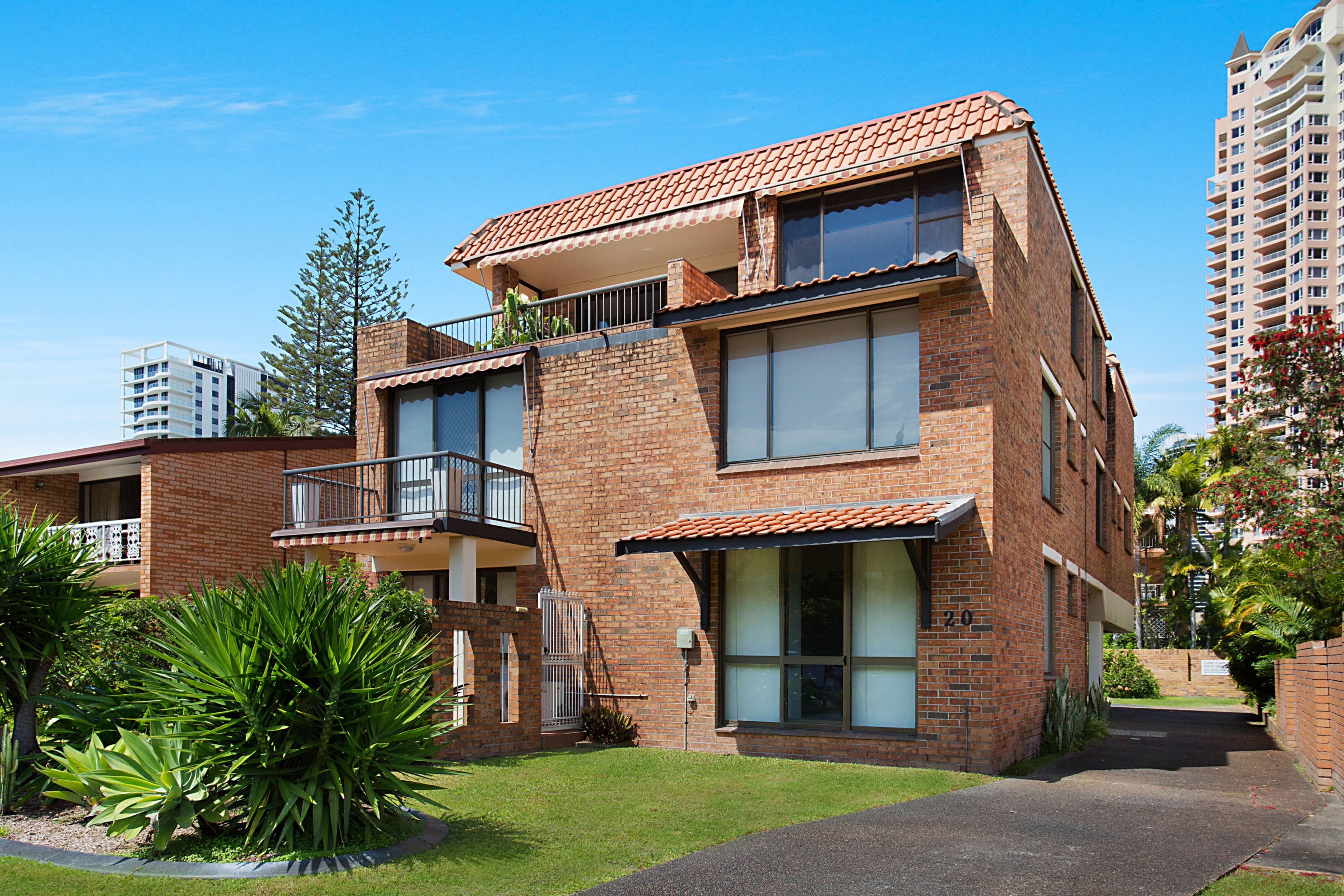 3 'Britannia' 20 Britannia Avenue, Broadbeach QLD 4218, Broadbeach - Thumbnail 3