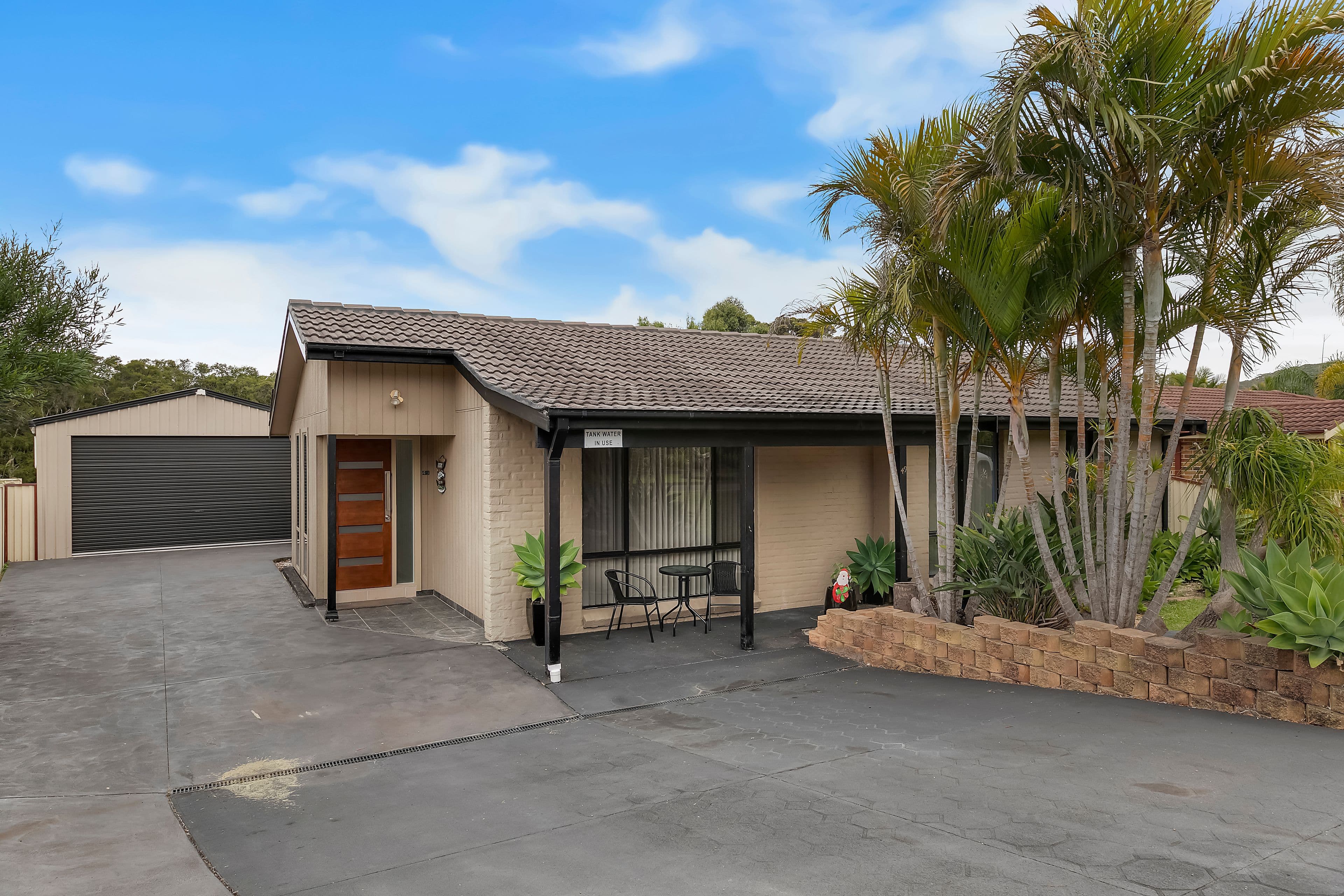 49 Lancaster Parade, Bateau Bay - Image 1