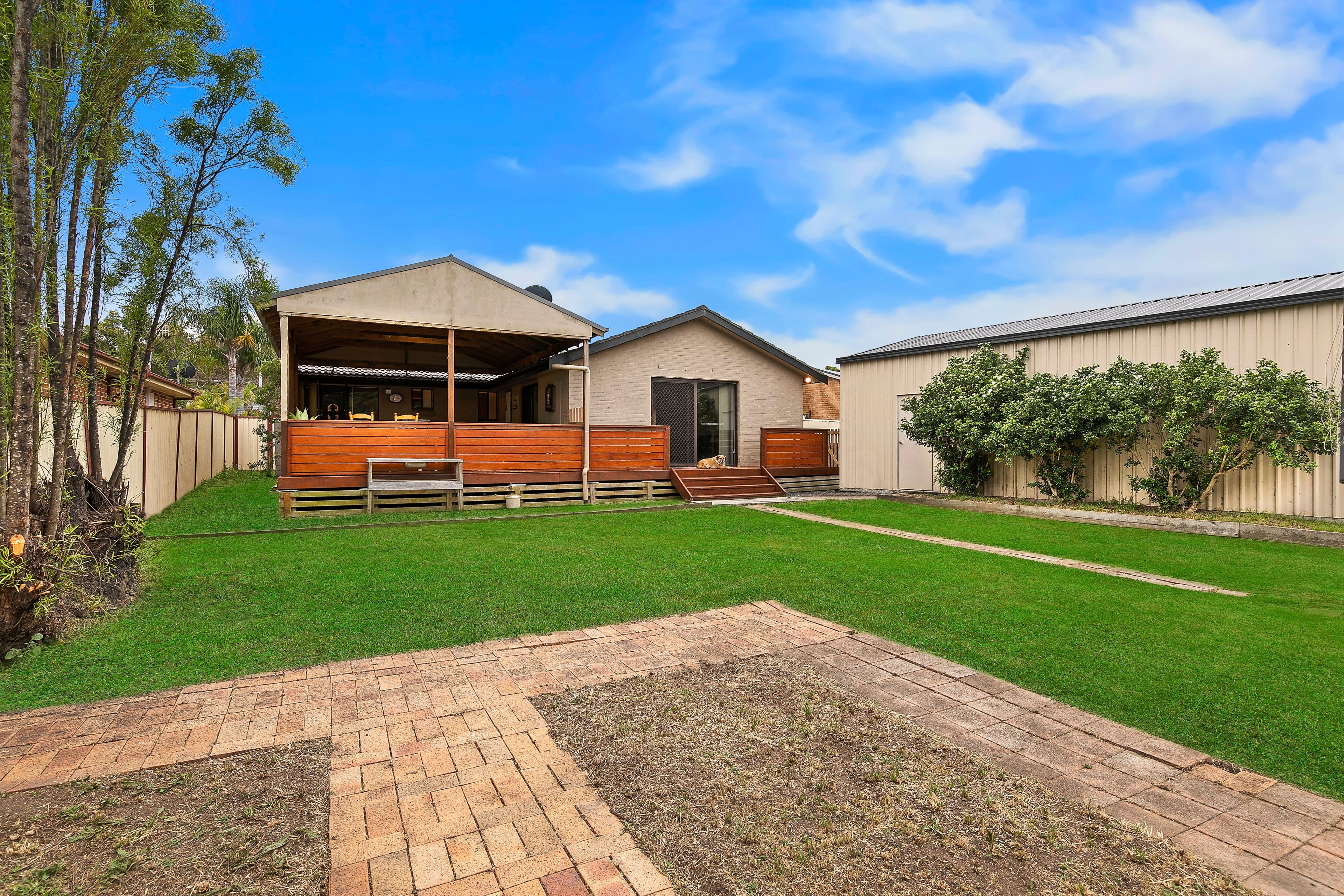 49 Lancaster Parade, Bateau Bay - Thumbnail 2