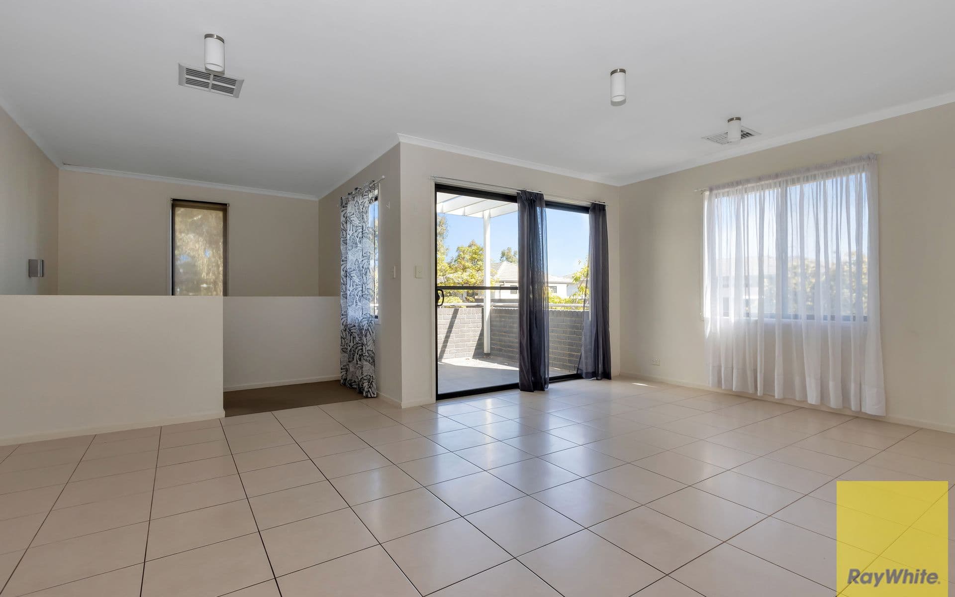 31 Derby Lane, St Clair SA 5011, St Clair - Thumbnail 3