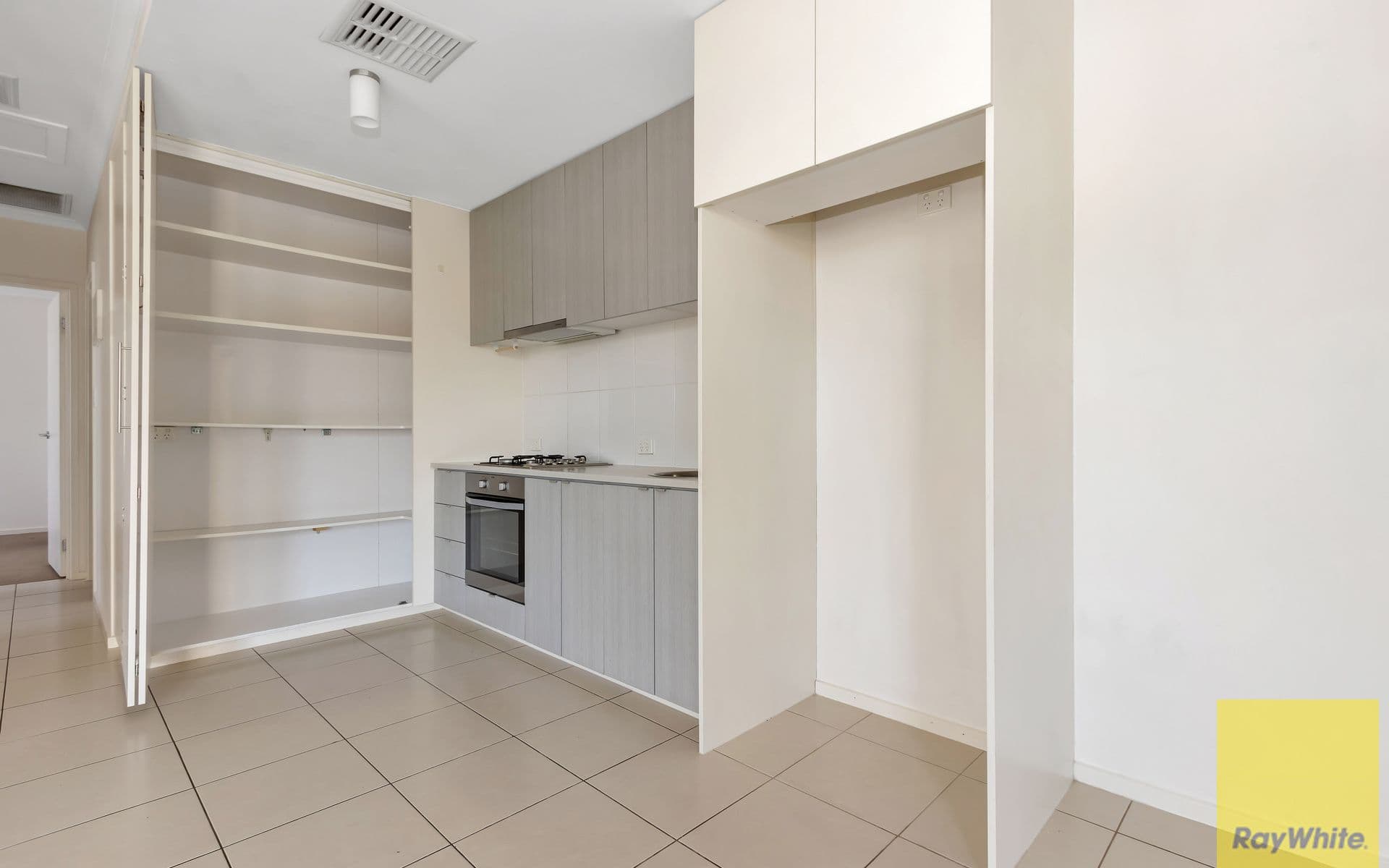 31 Derby Lane, St Clair SA 5011, St Clair - Thumbnail 5