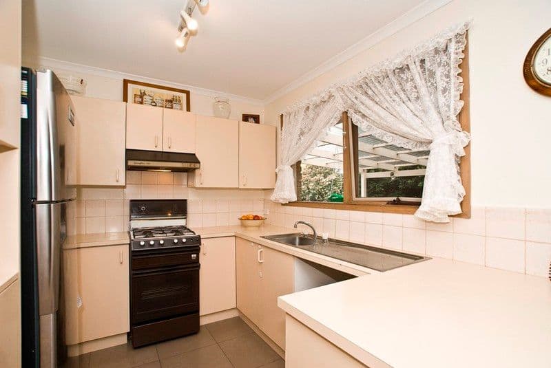 7 ESKDALE Drive, CROYDON HILLS VIC 3136, Croydon Hills - Thumbnail 5