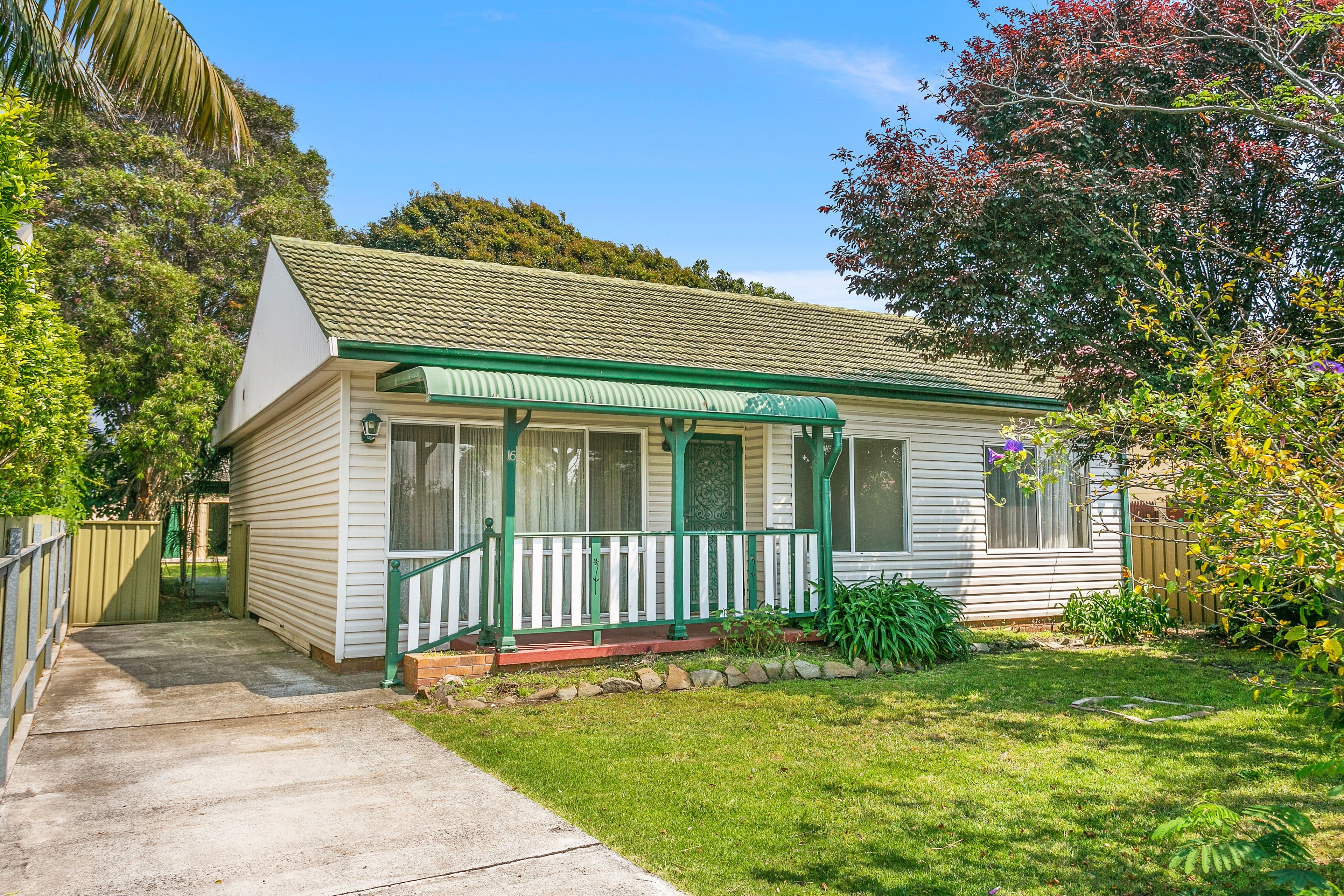 16 Terry Avenue, Warilla - Image 1