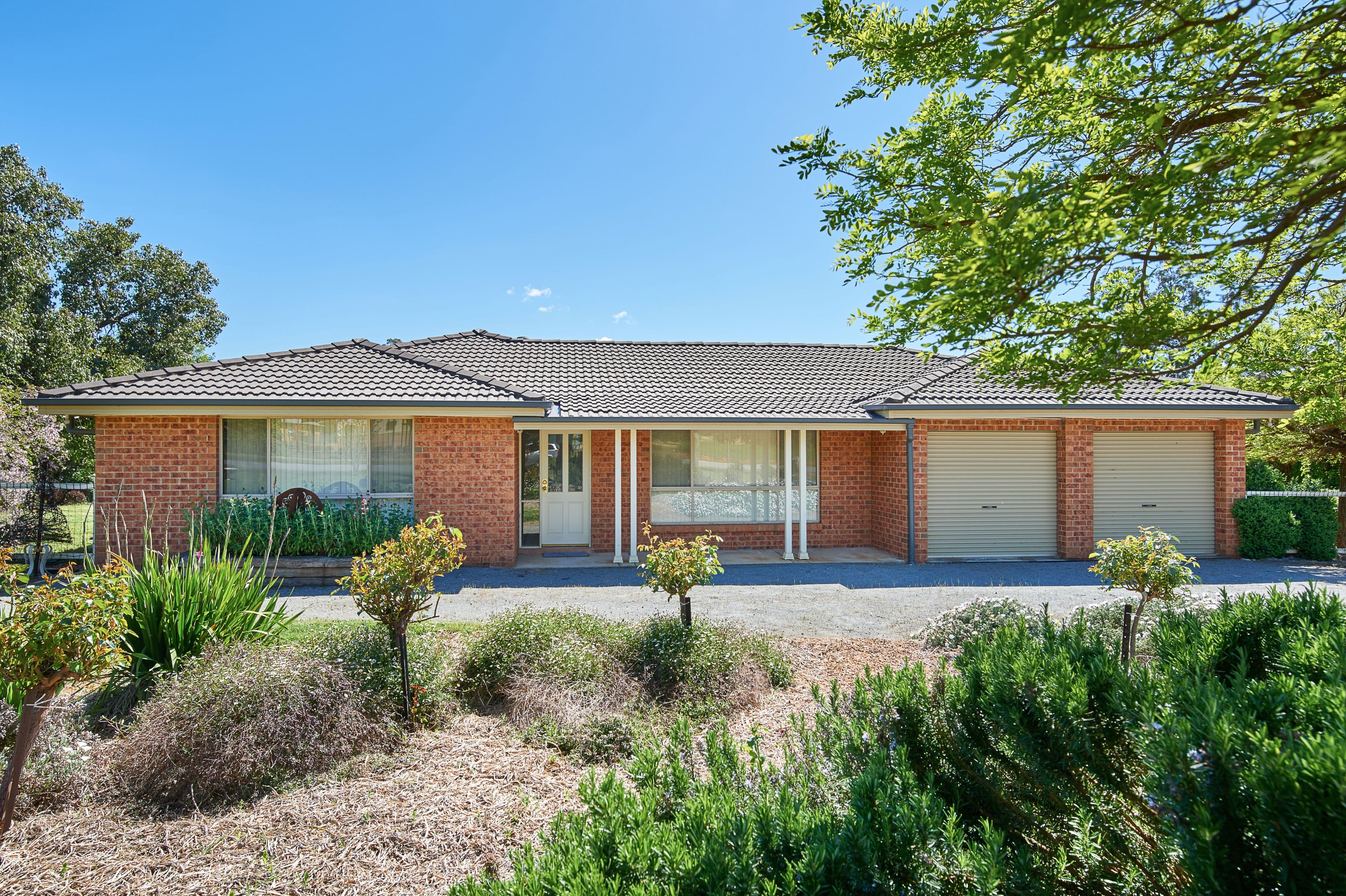 8 Centenary Drive, Marrar - Image 1