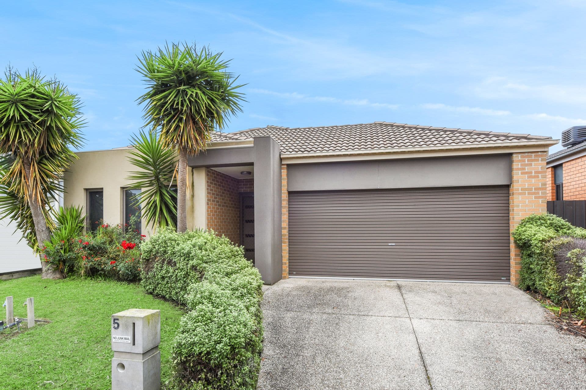 5 Aldous Place, Cranbourne North VIC 3977, Cranbourne North - Thumbnail 2