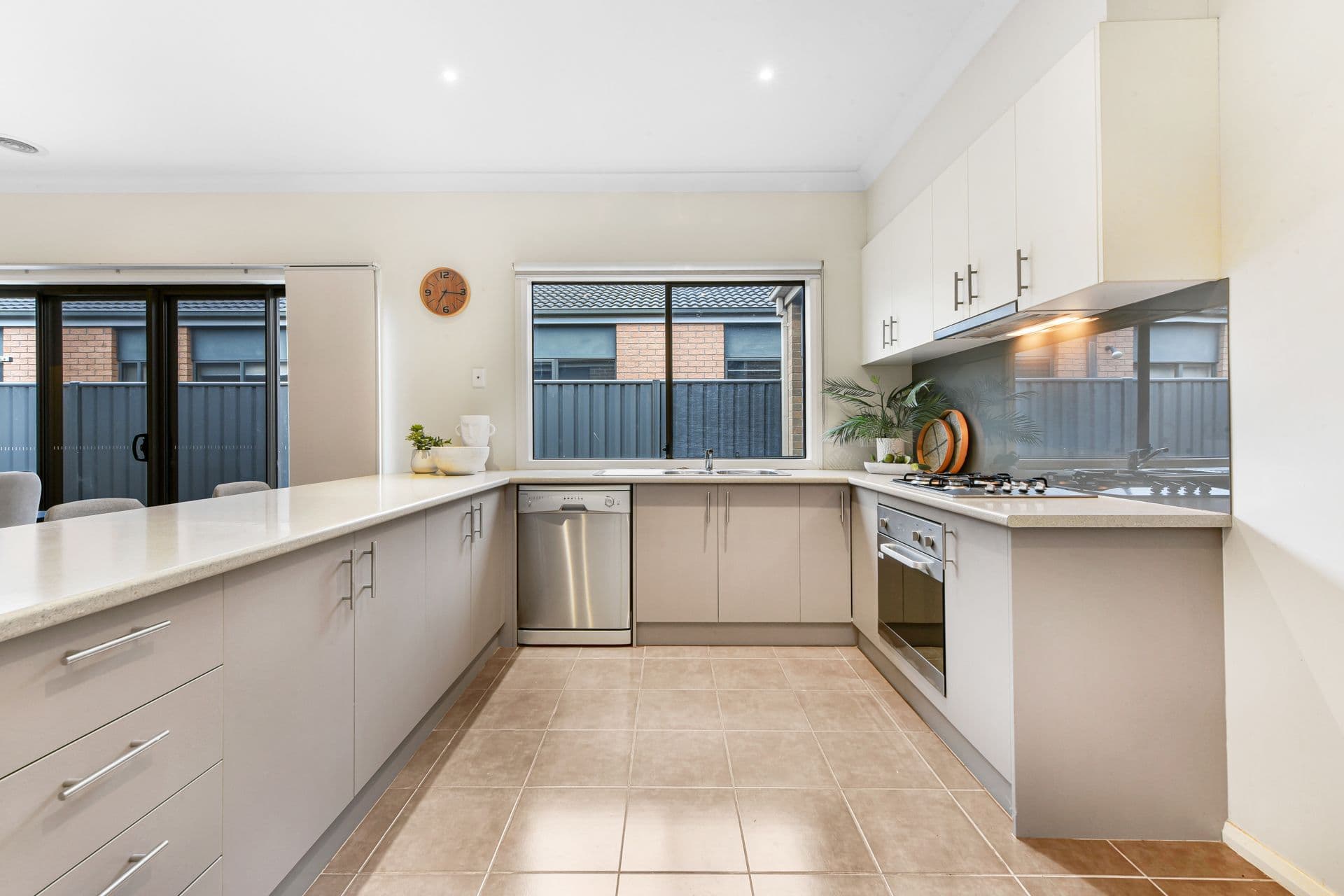 5 Aldous Place, Cranbourne North VIC 3977, Cranbourne North - Thumbnail 5