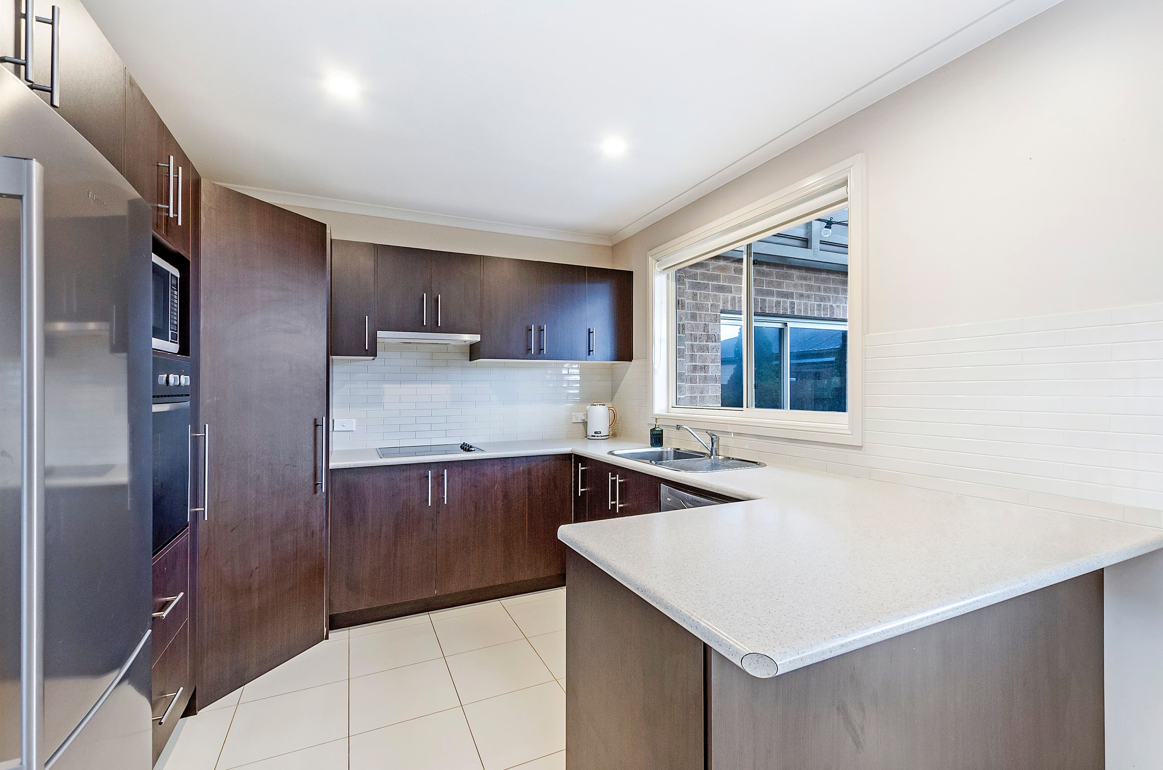 9 Festuca Court, Dennington VIC 3280, Dennington - Thumbnail 2
